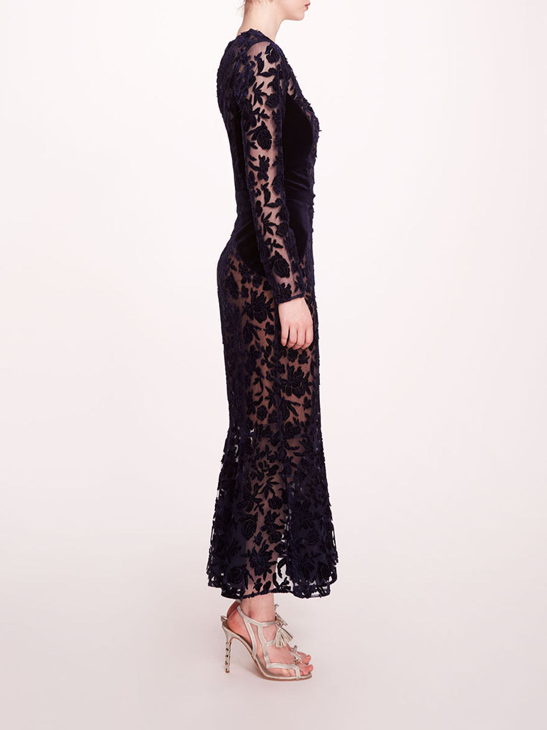 LONG SLEEVE VELVET MIDI DRESS - 3
