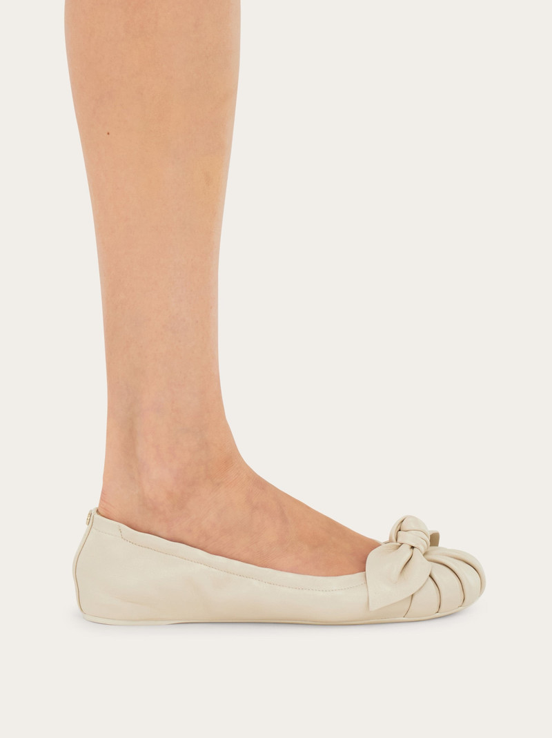 Bow embellished ballet flat 4