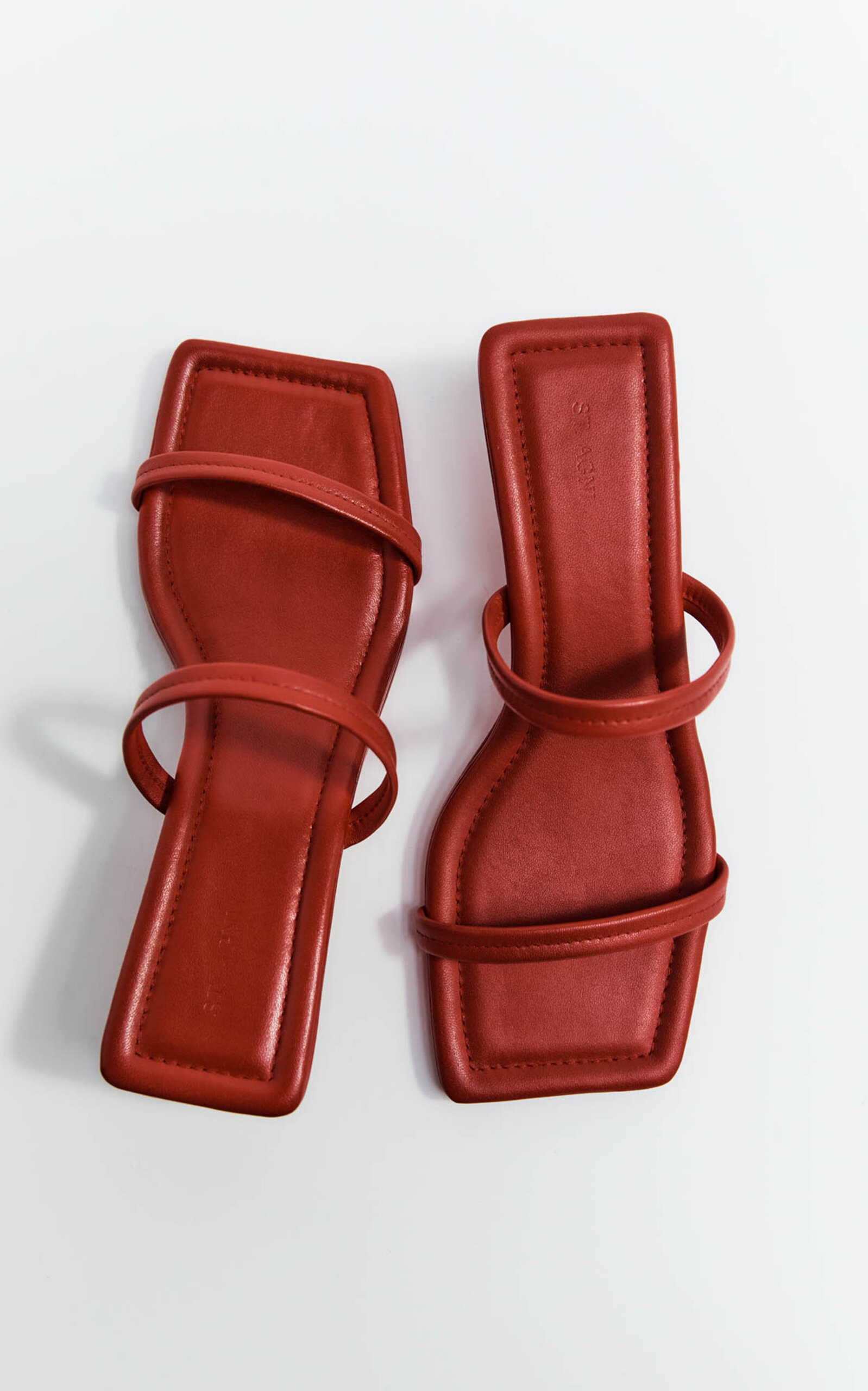 Fine Strap Leather Kitten Heels red - 3