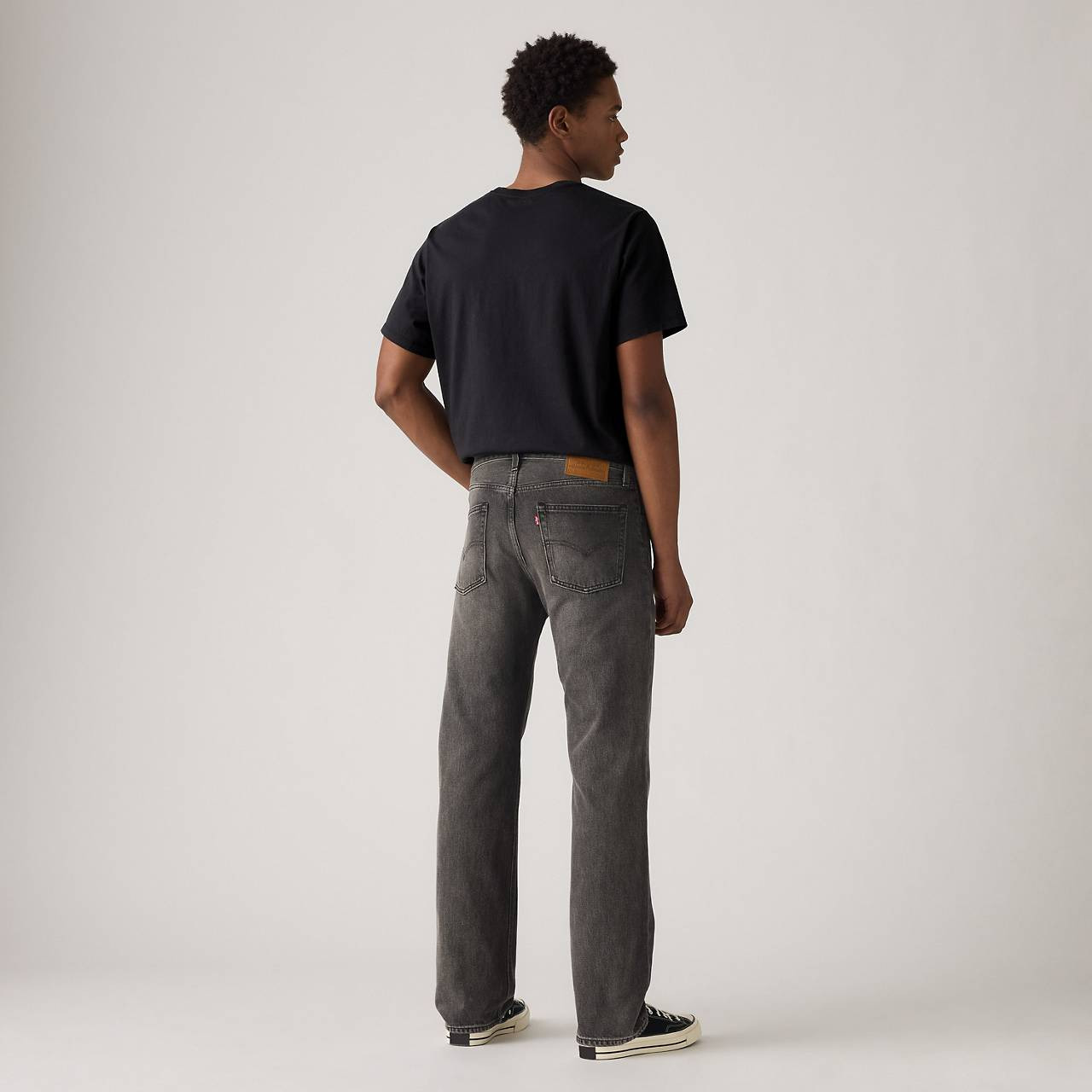 555™ RELAXED STRAIGHT MEN'S JEANS - 5