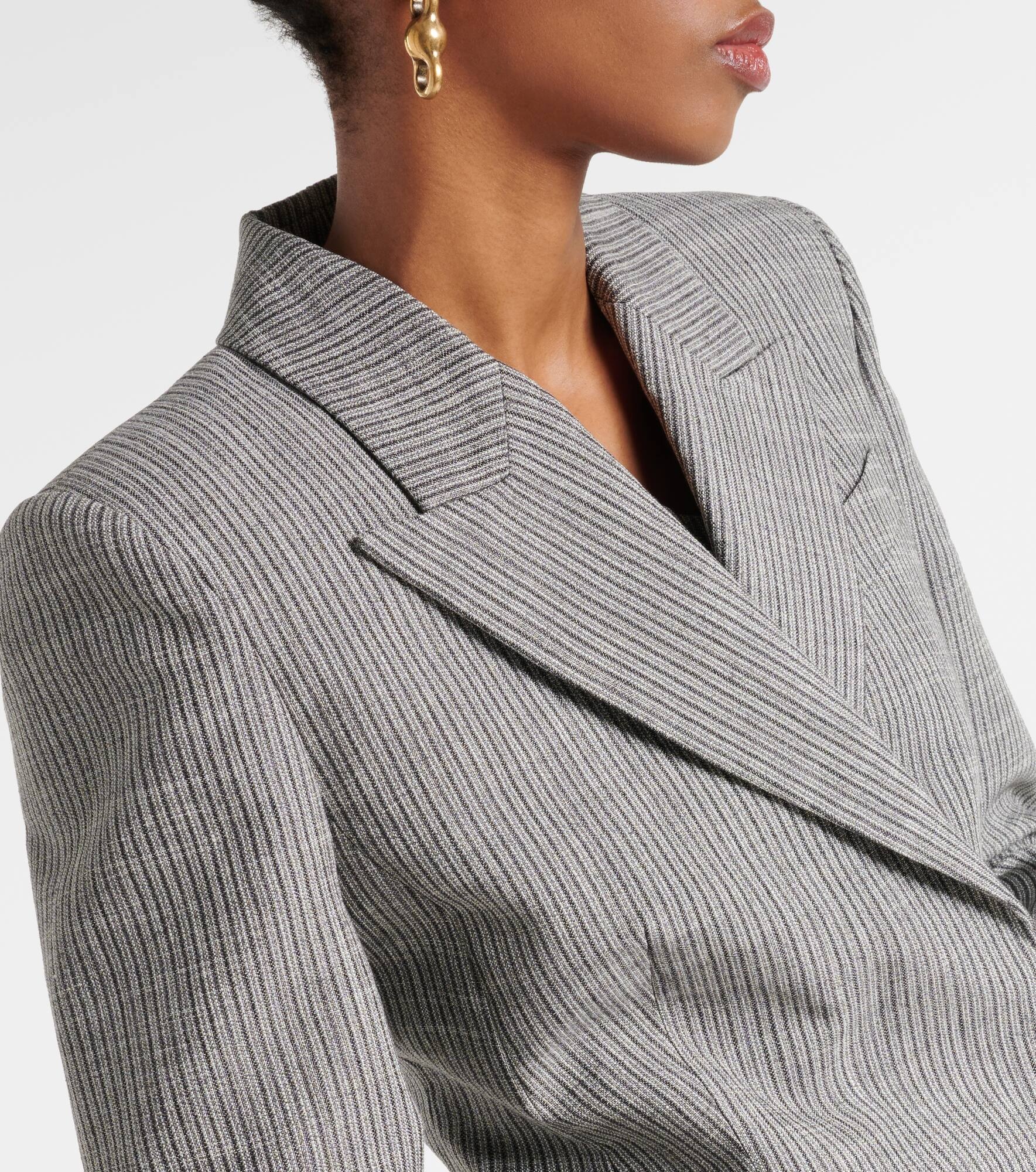 Pinstripe double-breasted linen-blend blazer - 4