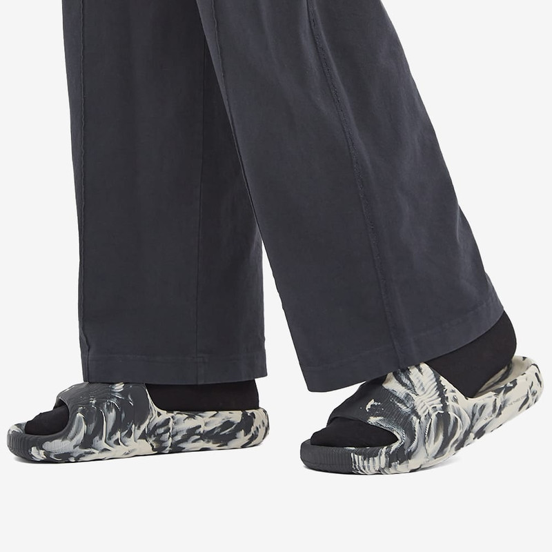 adidas Adidas Adilette 22 outlook