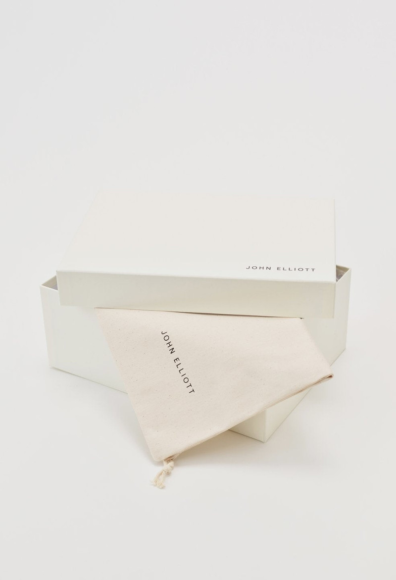 WOMEN'S EDITION ONE RUNNER 10