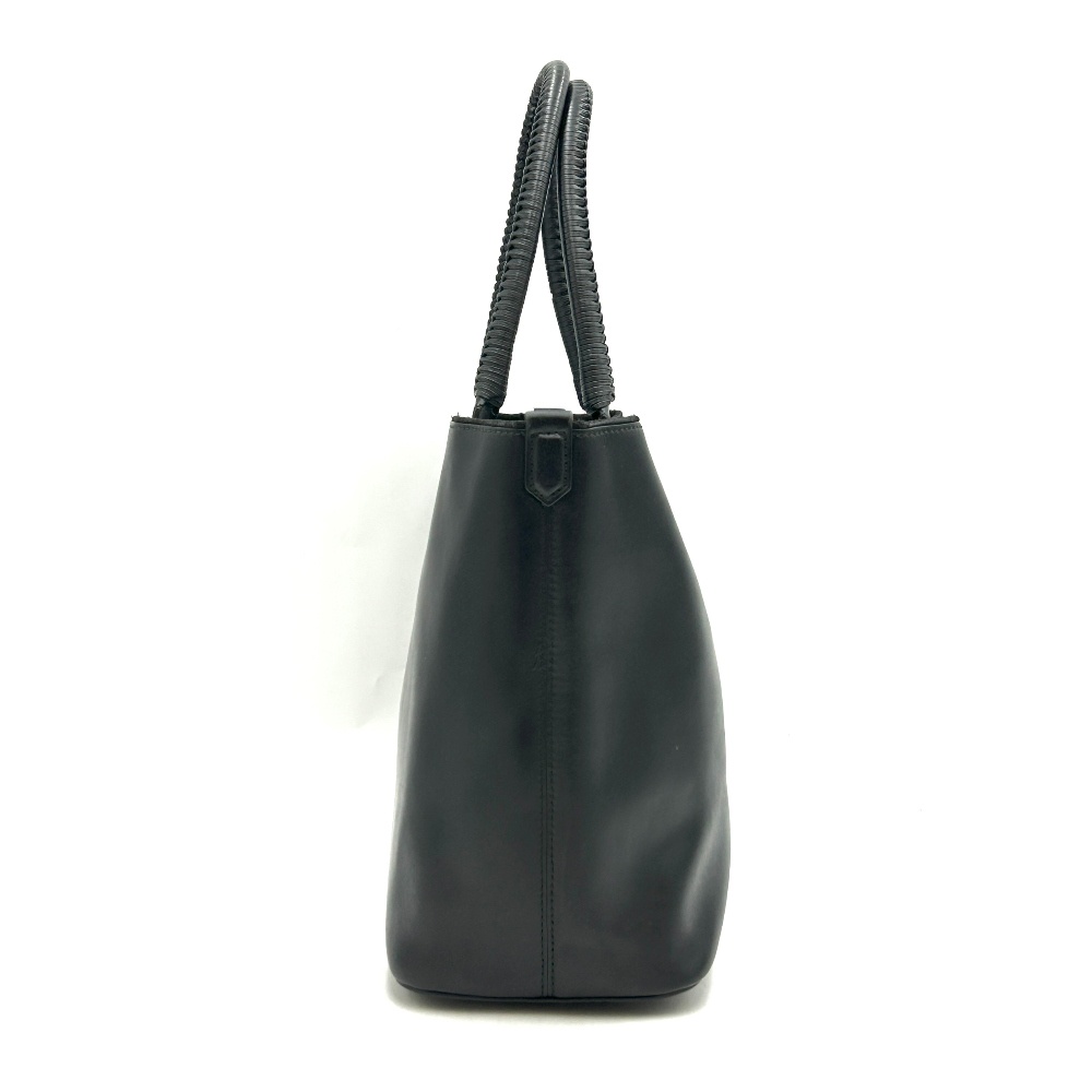 Antigona - Antigona leather shopper bag in Givenchy - 4