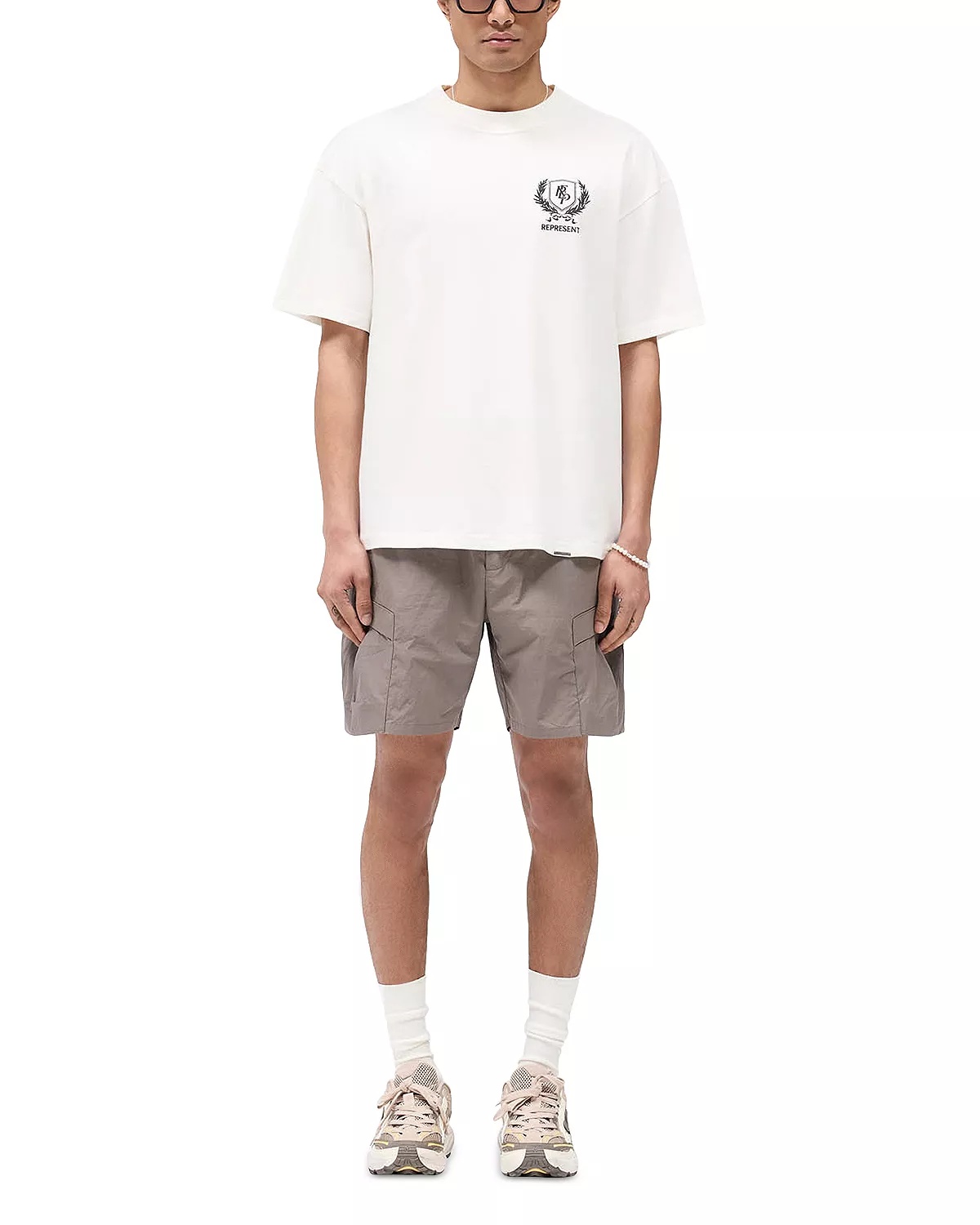 Crest Oversized Fit Graphic Tee - 2