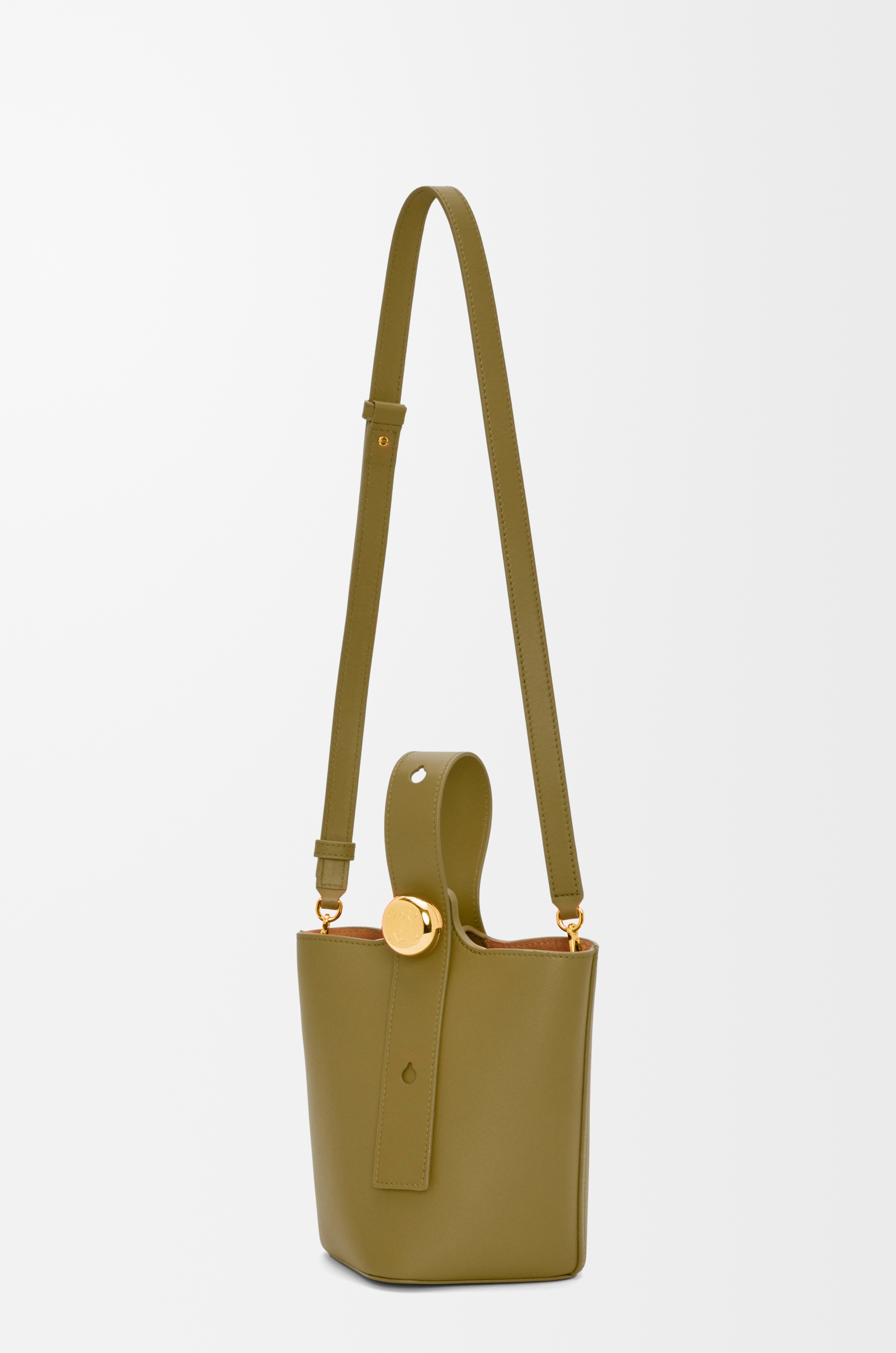 Mini Pebble Bucket bag in mellow calfskin - 6