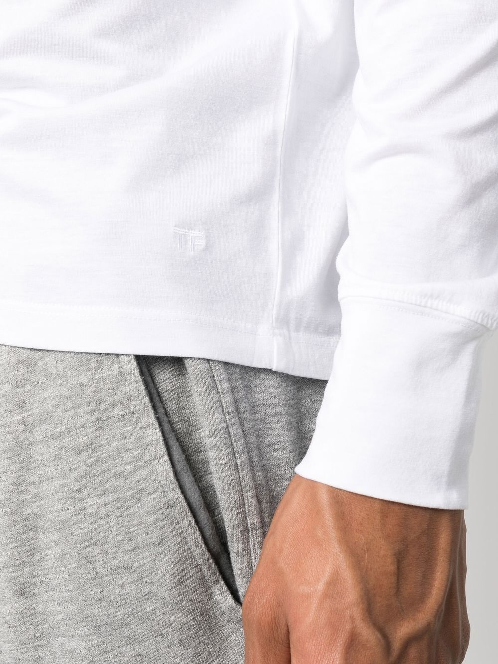 round-neck long-sleeve T-shirt - 5