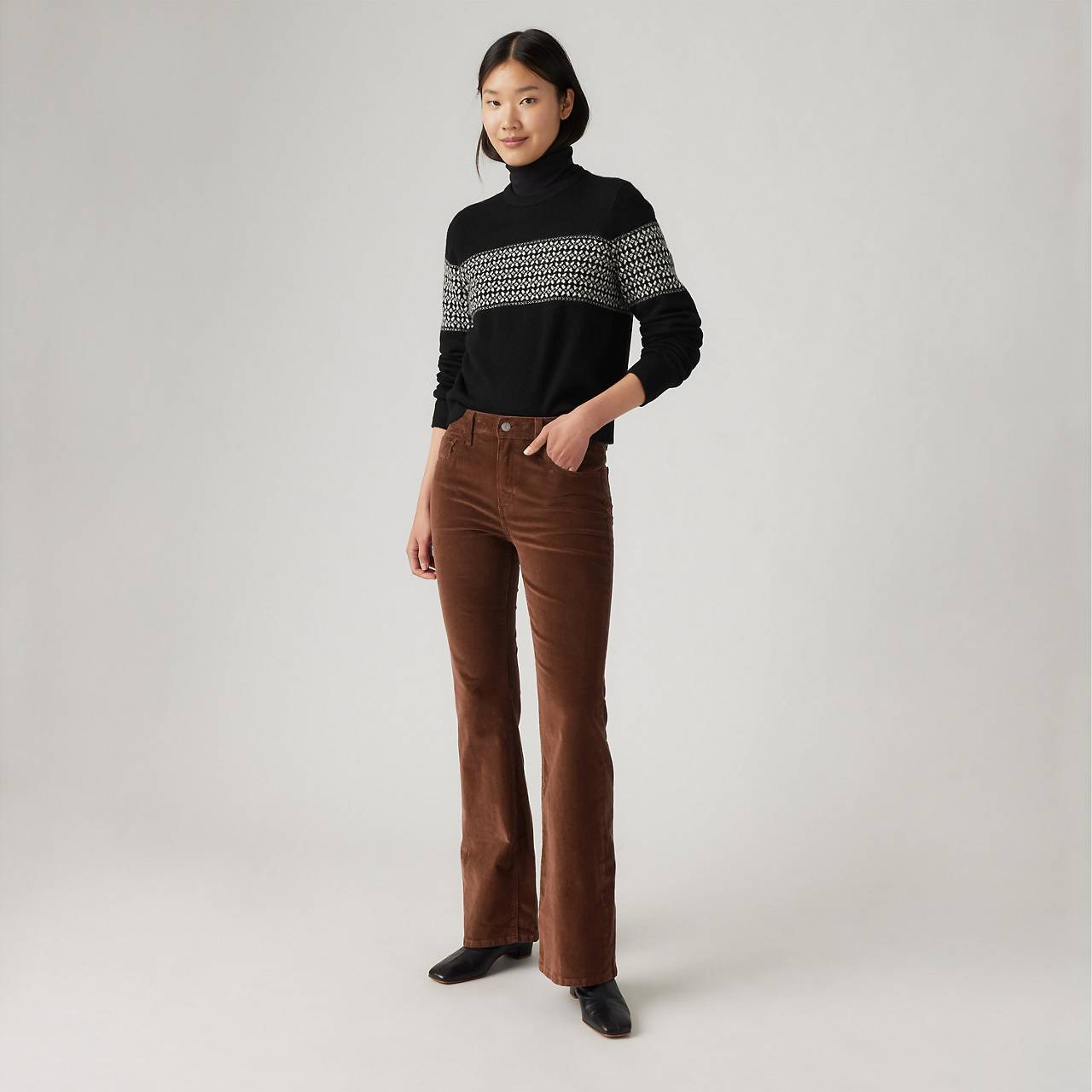 726 HIGH-RISE FLARE CORDUROY WOMEN'S PANTS - 3
