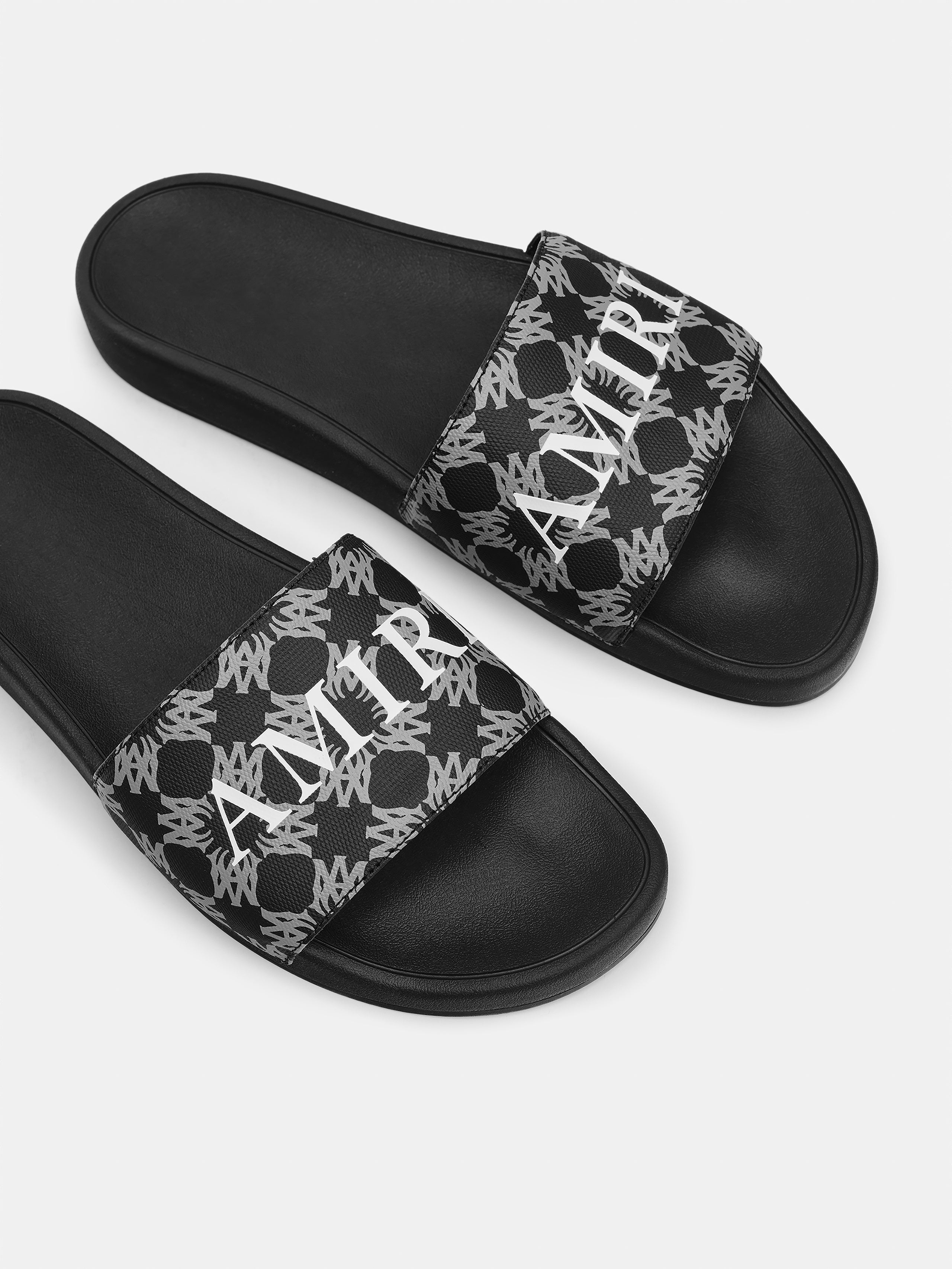 MA QUAD CANVAS POOL SLIDE - 5