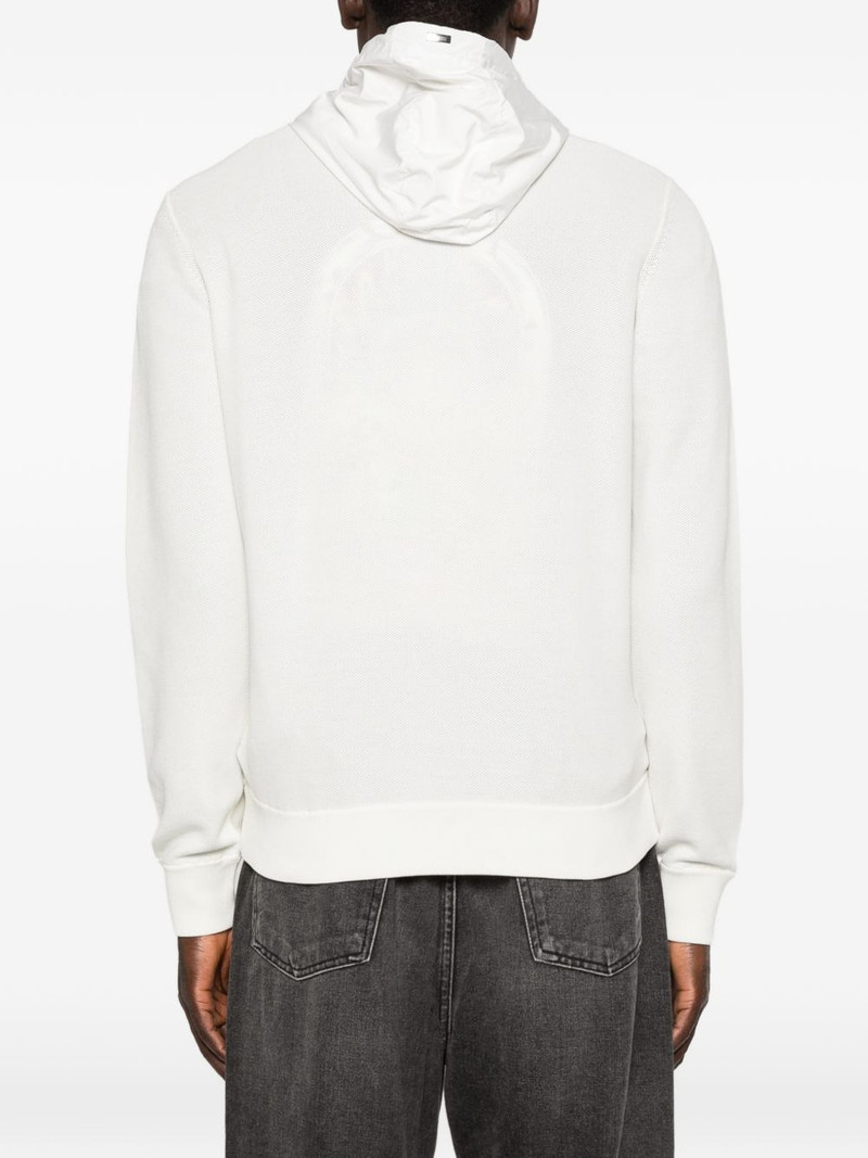 zip-up hoodie 4