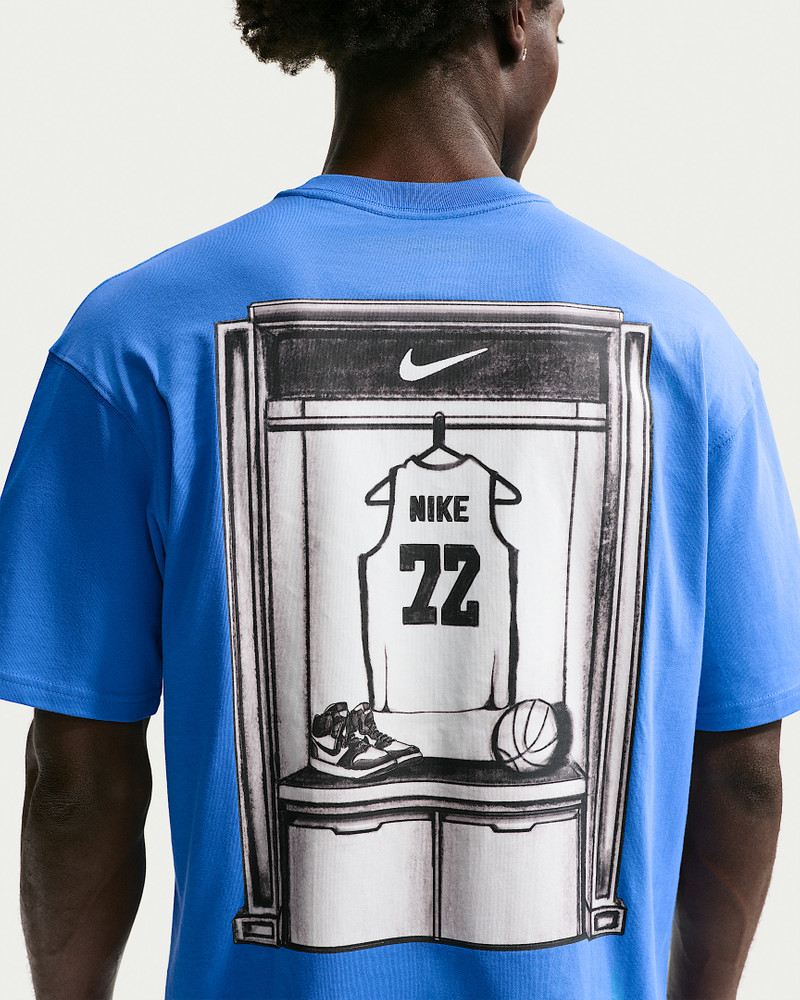 Nike Nike Men's Basketball T-Shirt outlook