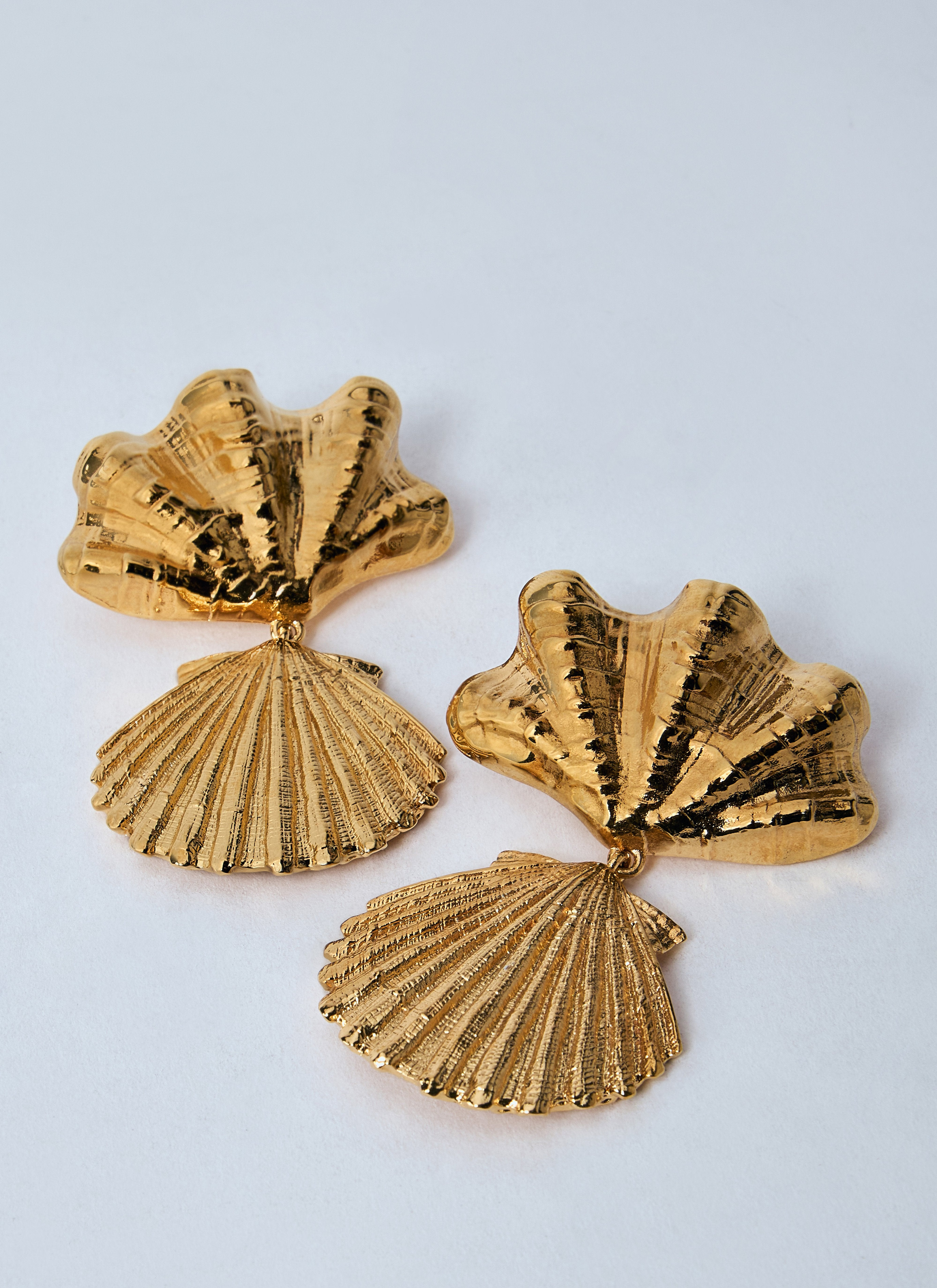 Chloé Women Shell Earrings - 2