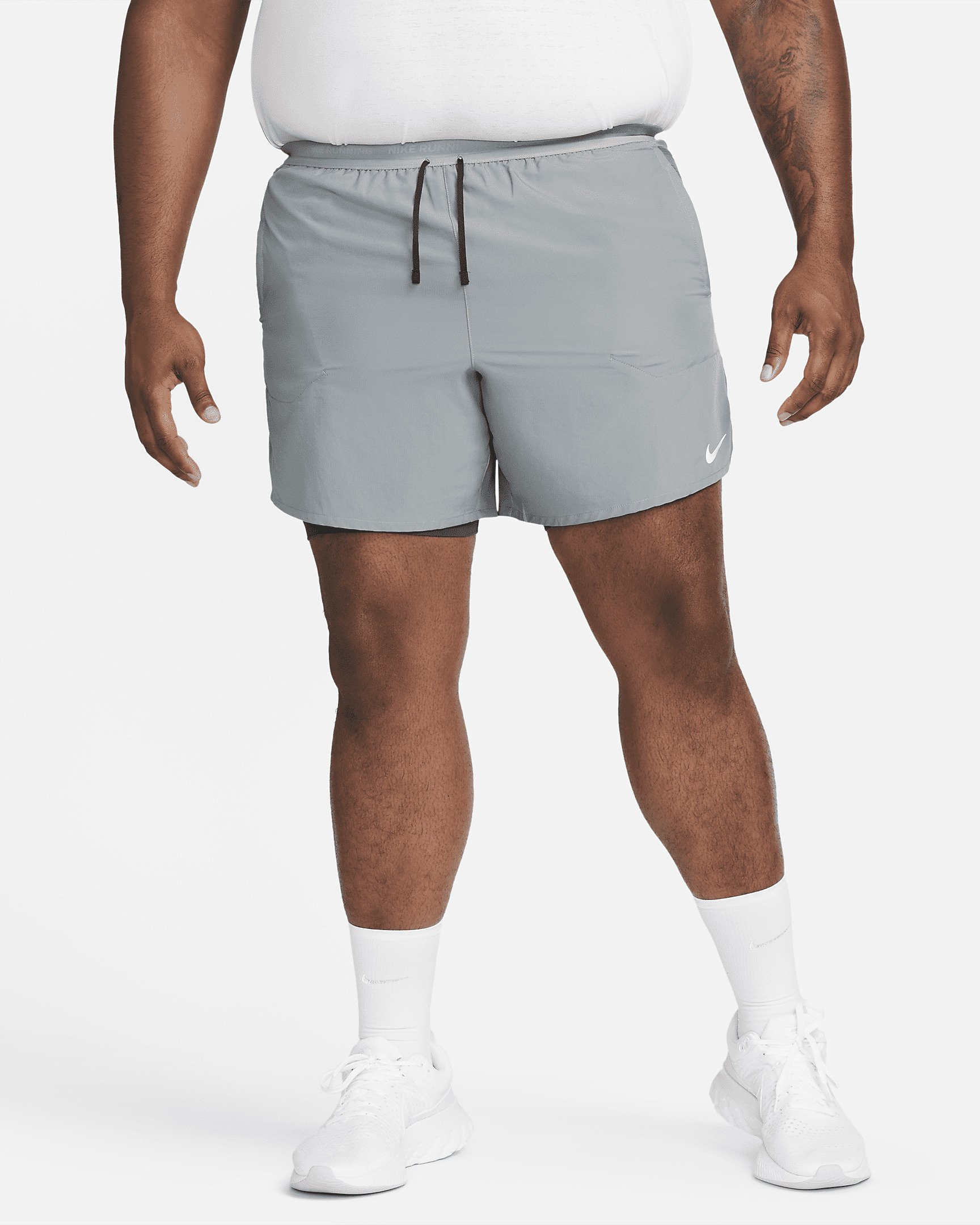 Nike Stride Men's Dri-FIT 7" 2-in-1 Running Shorts - 9