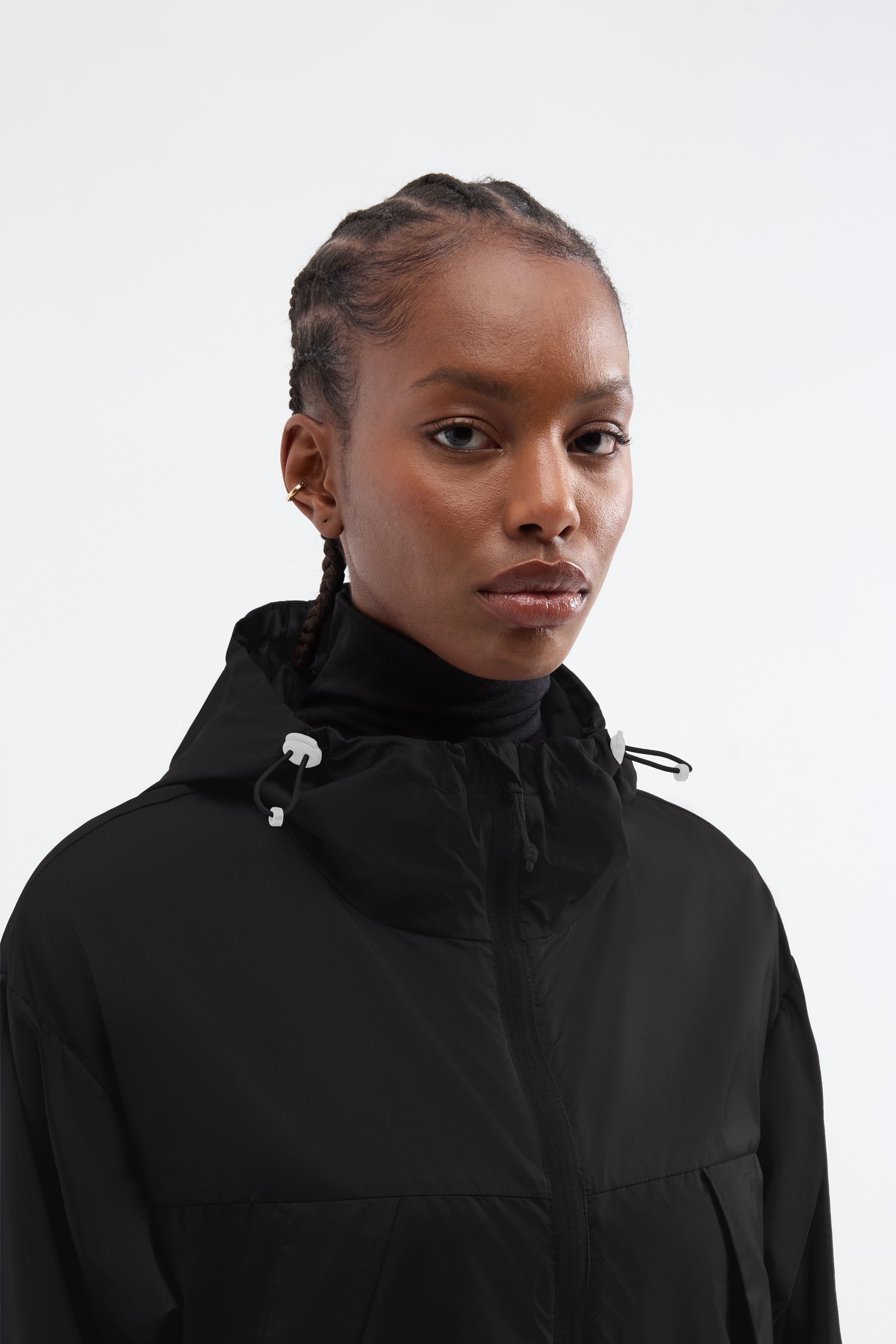 Langley Windbreaker with hood in Black Ripstop - 2