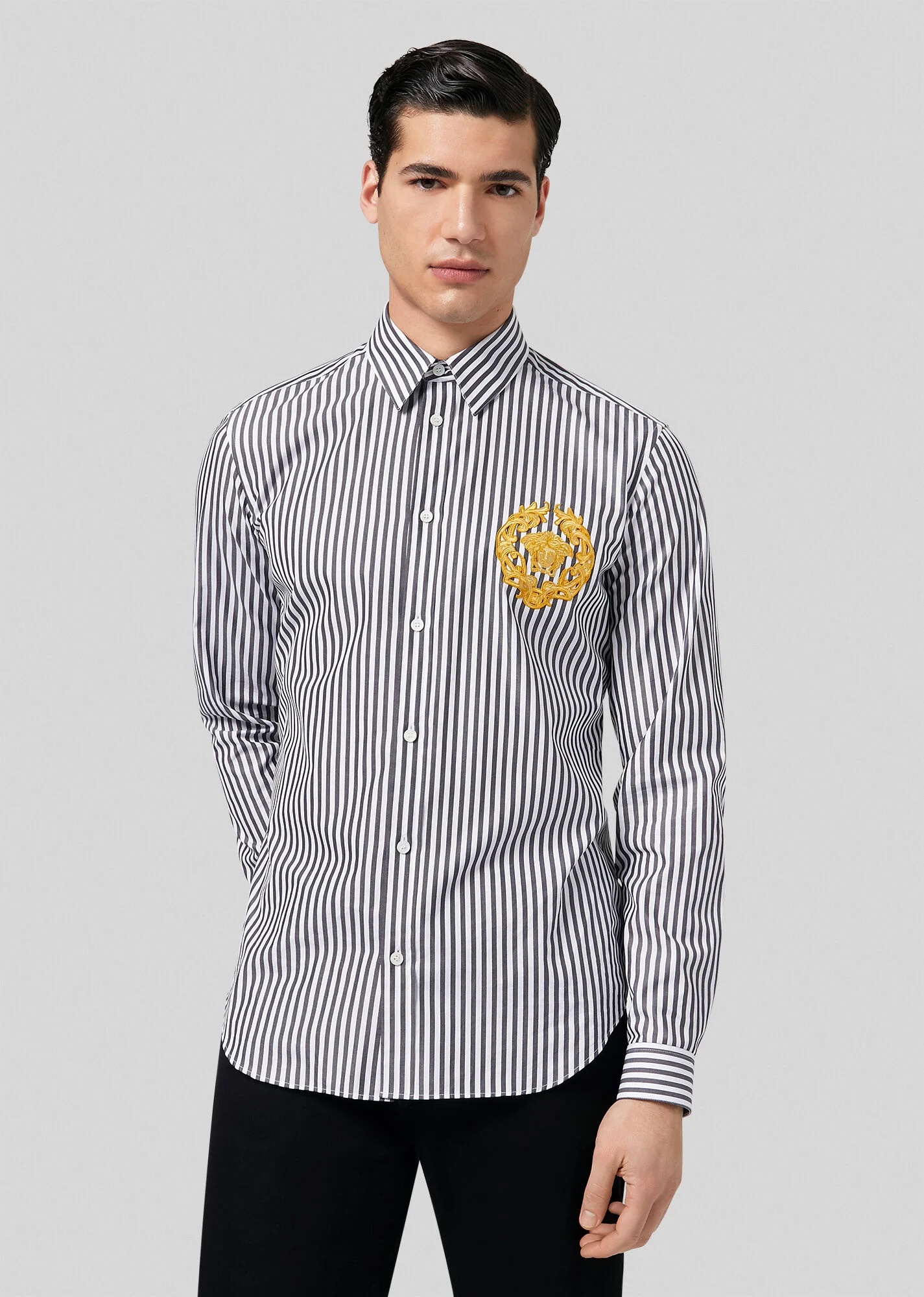 Medusa Crest Embroidered Shirt - 2