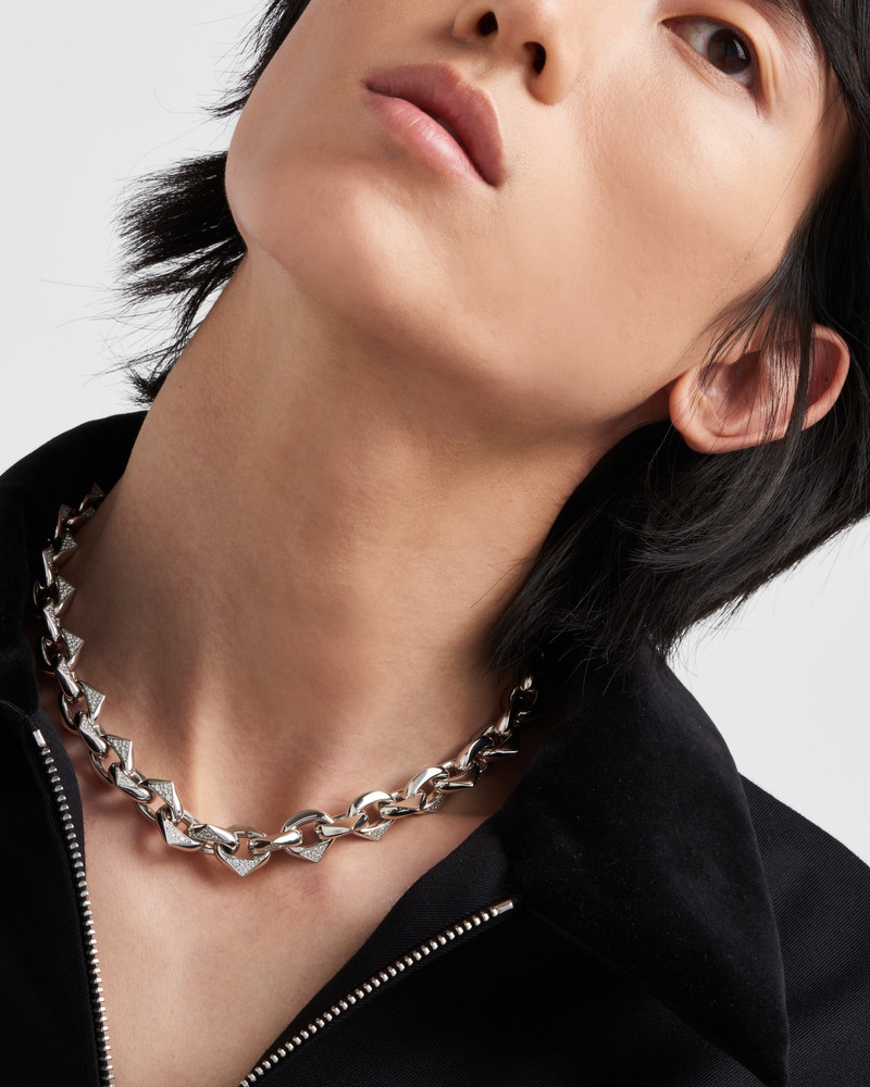 Eternal Gold chain necklace in white gold with pavé diamonds 6