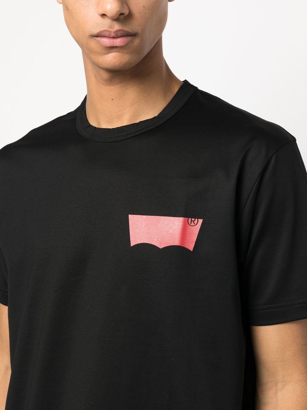 x Levi's logo-print T-shirt - 5
