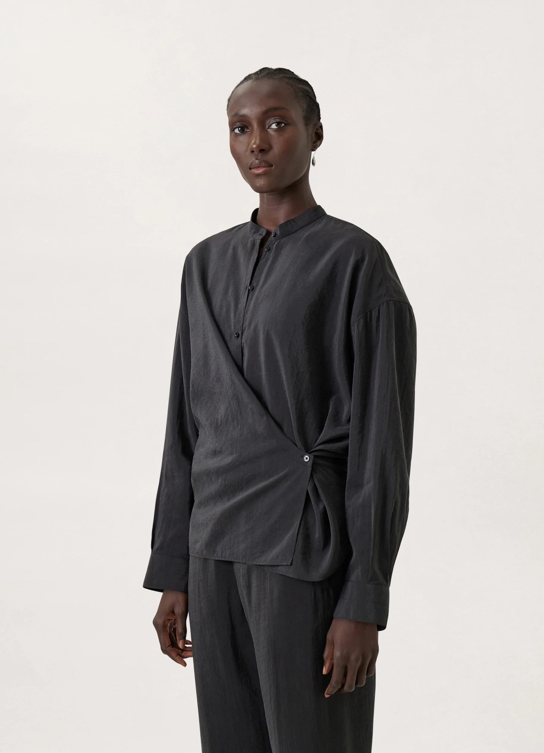 Lemaire OFFICER COLLAR TWISTED SHIRT DRY SILK | REVERSIBLE