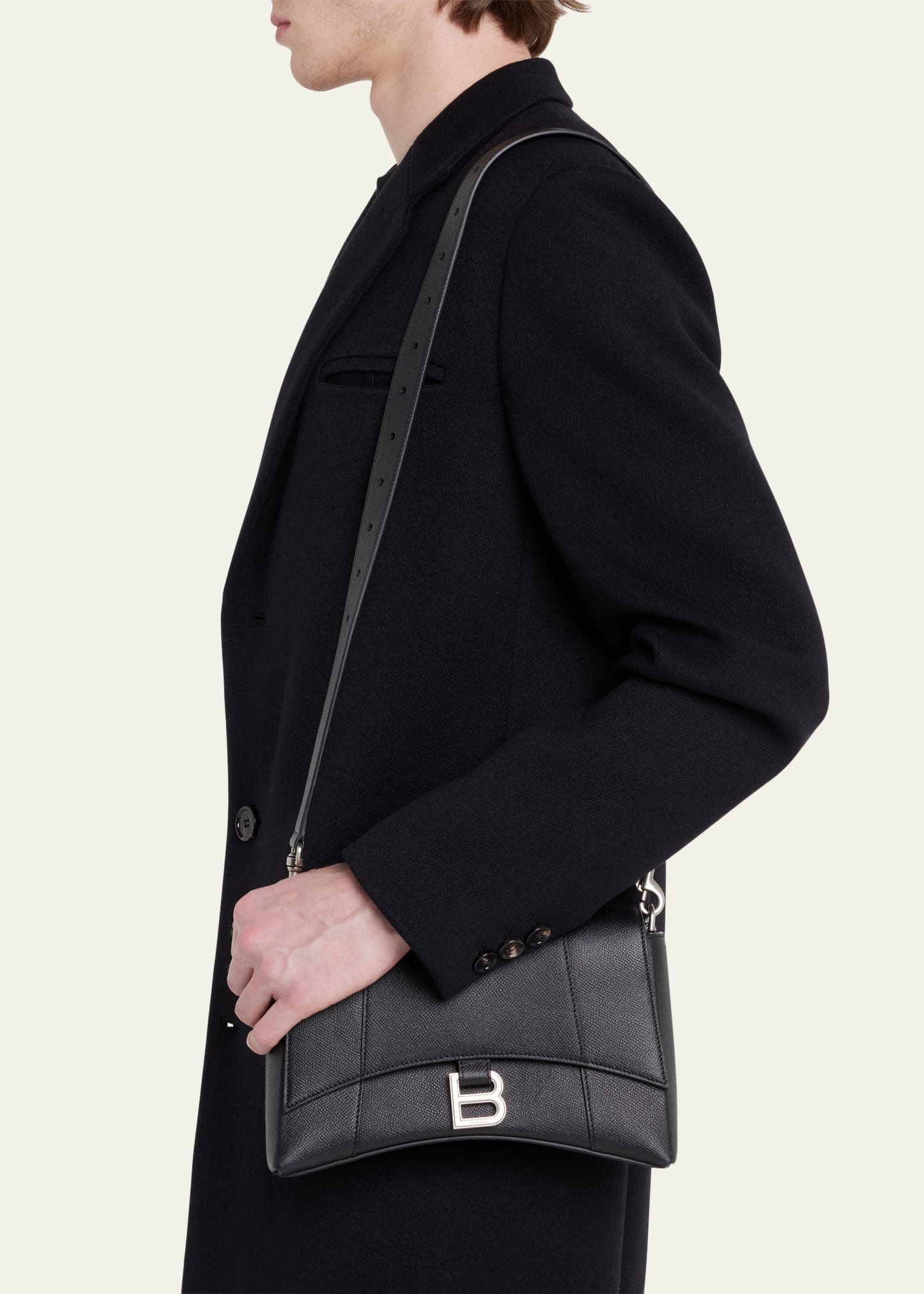 【BALENCIAGA】Downtown Xs Crossbody Bag クロスボディバッグ Men's Downtown Crossbody Bag Xs in Black | Balenciaga US