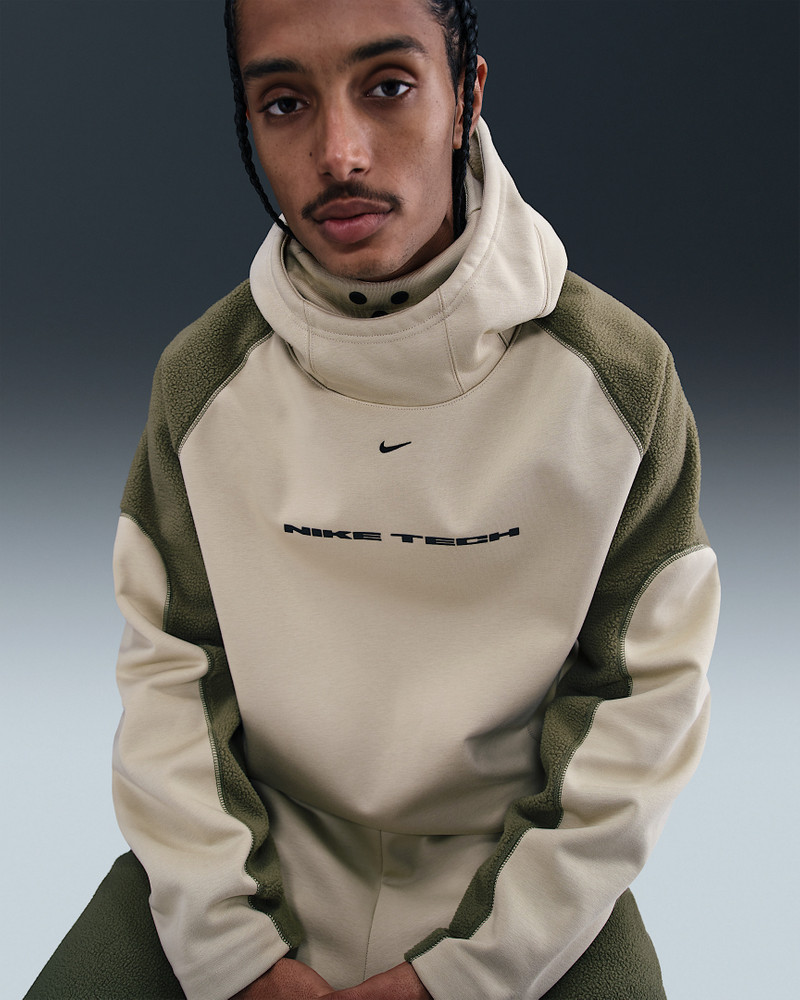 Nike Tech Boreas Men's Oversized Hoodie 3