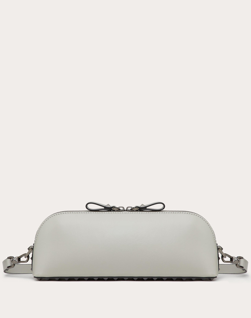 ROCKSTUD CALFSKIN CLUTCH 1