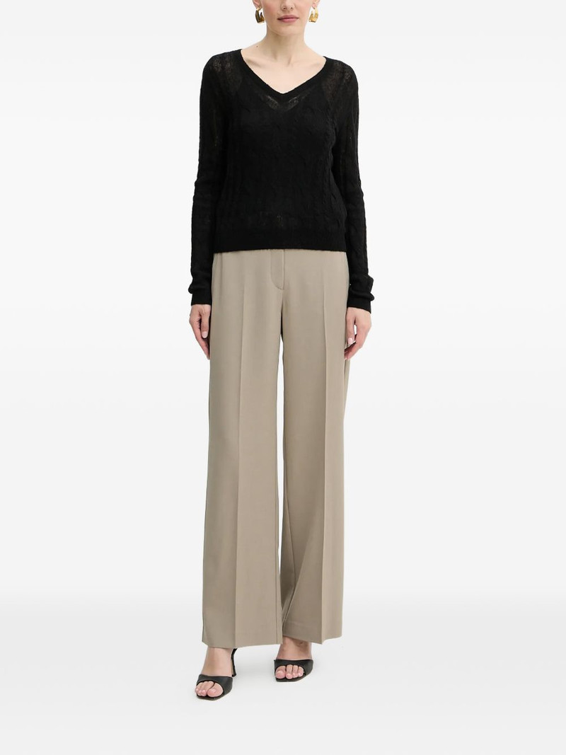 GUESS USA V-neck sweater outlook