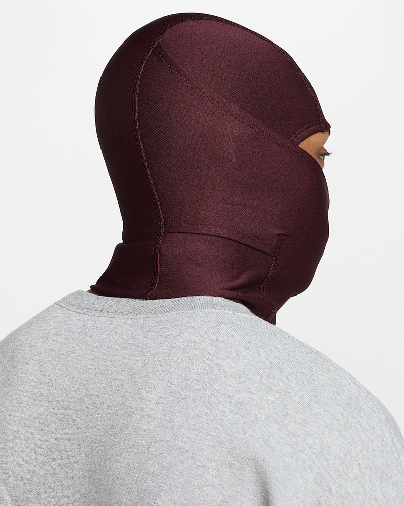 Nike Nike Hood outlook