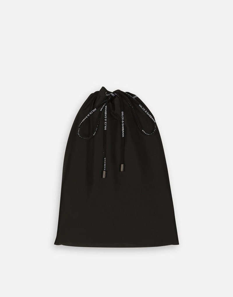 Mid-length swim trunks with logo tag 3