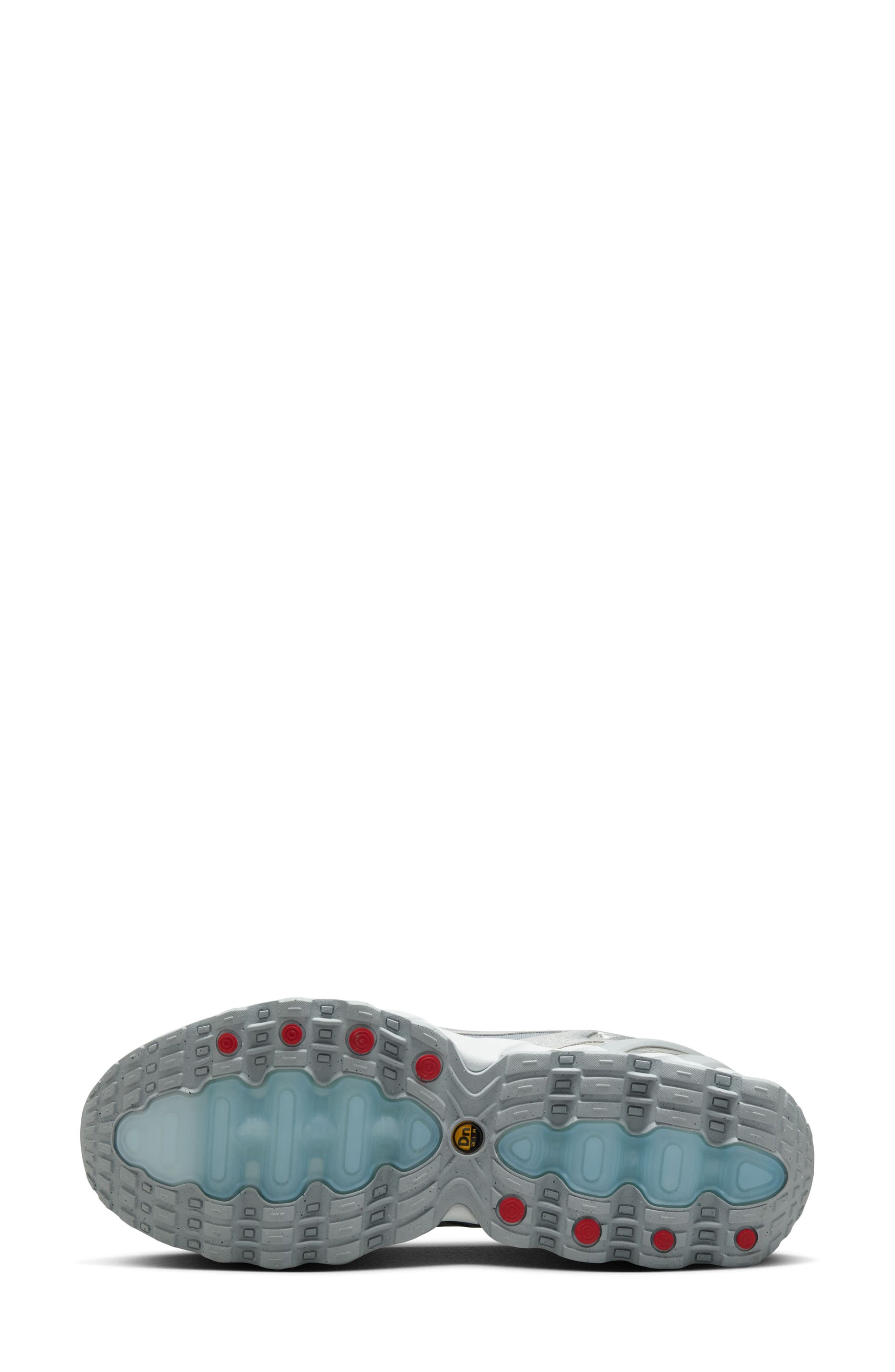 Nike Air Max DN8 Sneaker in Wolf Grey/Silver at Nordstrom - 5