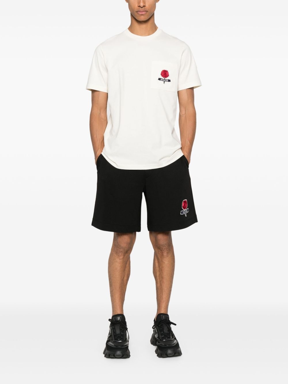 logo-embroidered T-shirt - 2