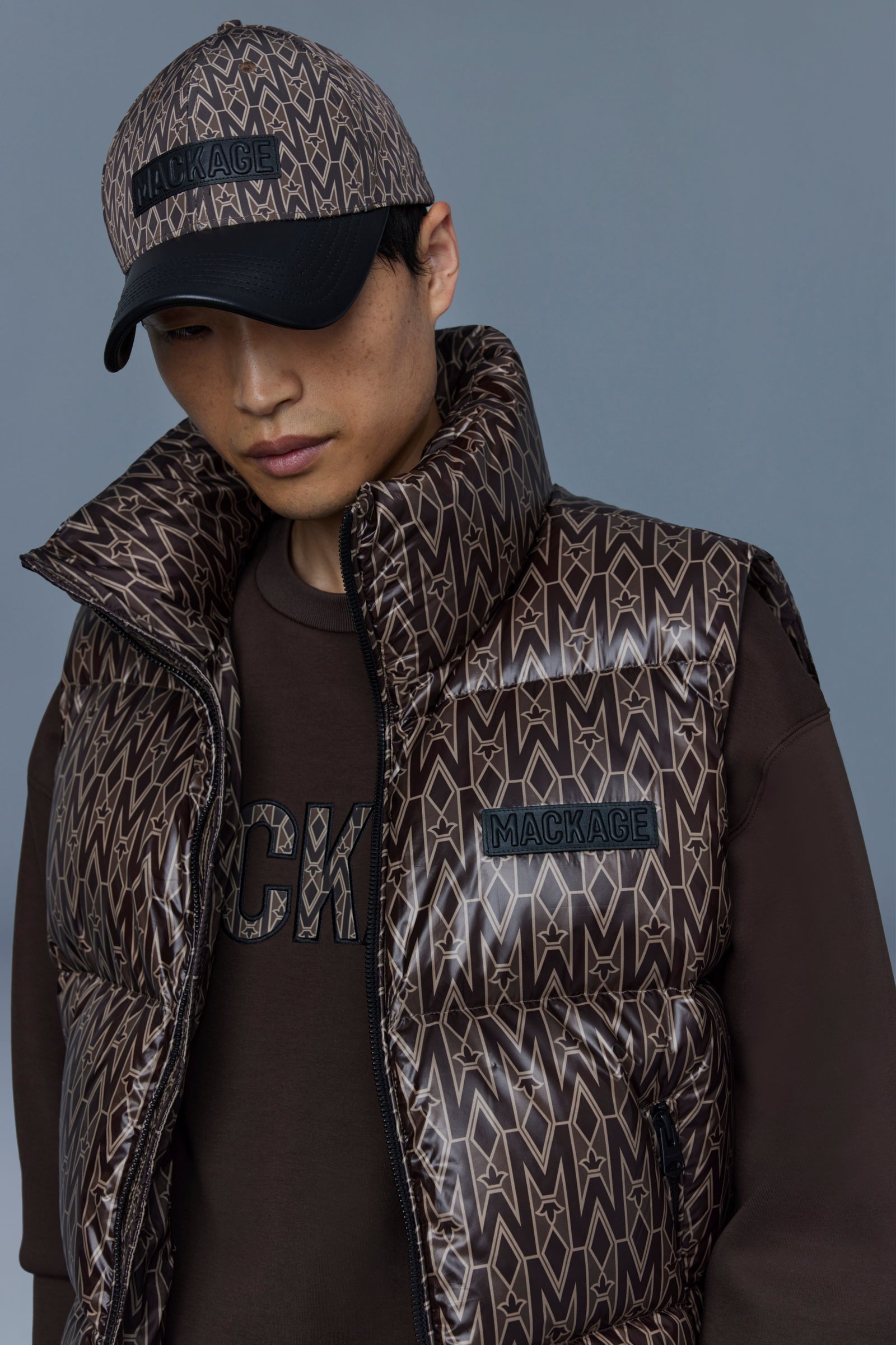 KANE recycled down vest with funnel collar and monogram print - 6