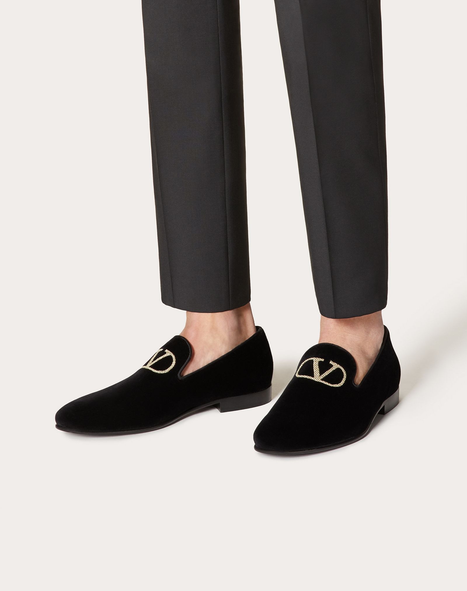 VLogo Signature Velvet Slipper - 6