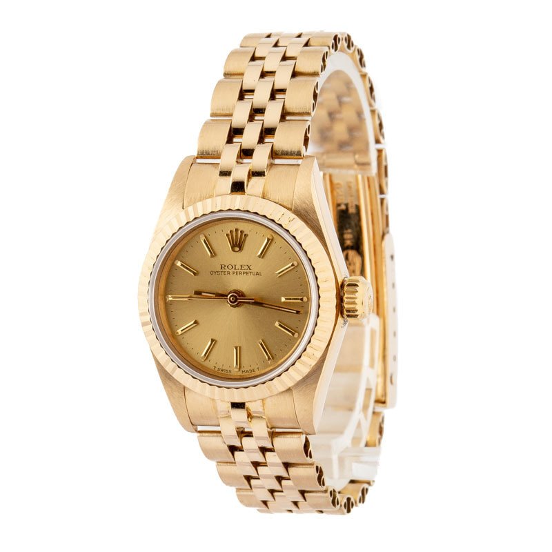 Rolex Oyster Perpetual 67198 Yellow Gold - 2
