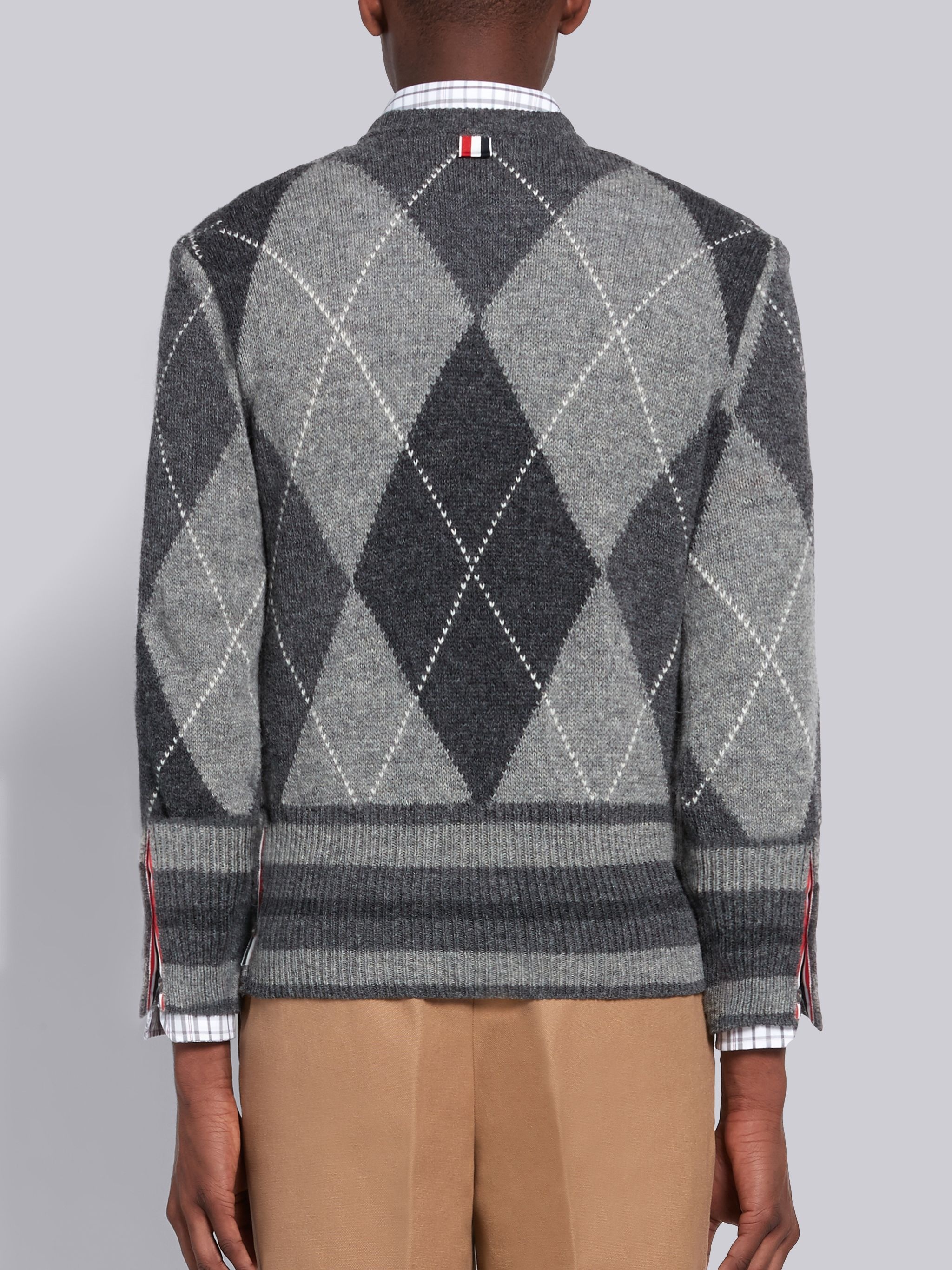 Tonal Grey Shetland Wool Argyle V-neck Pullover - 2