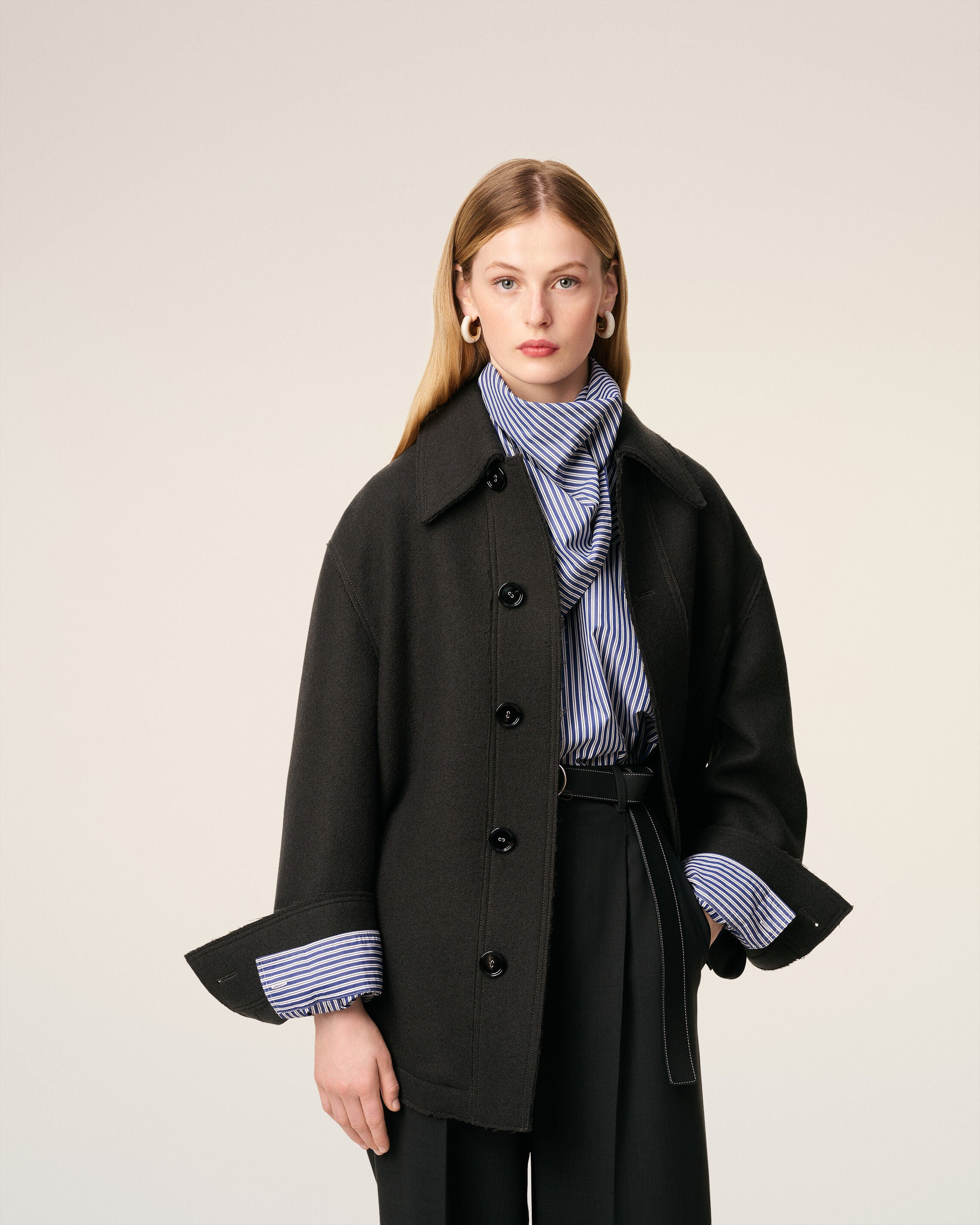 BLACK WOOL BUTTONED JACKET - 3