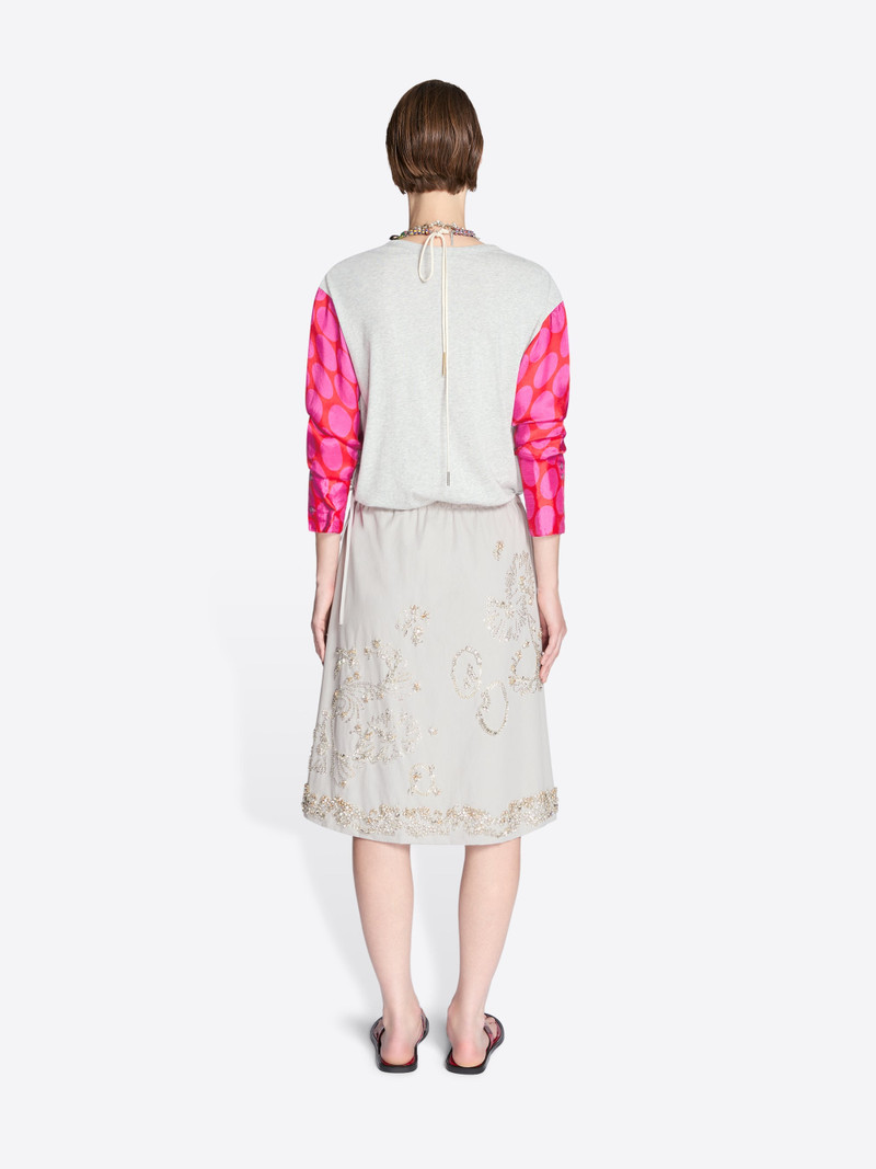 CONTRAST SLEEVES TEE 4