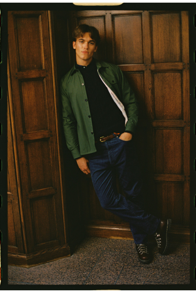 J. PRESS MADE-IN-ENGLAND OLIVE DRYWAX COTTON OVERSHIRT outlook