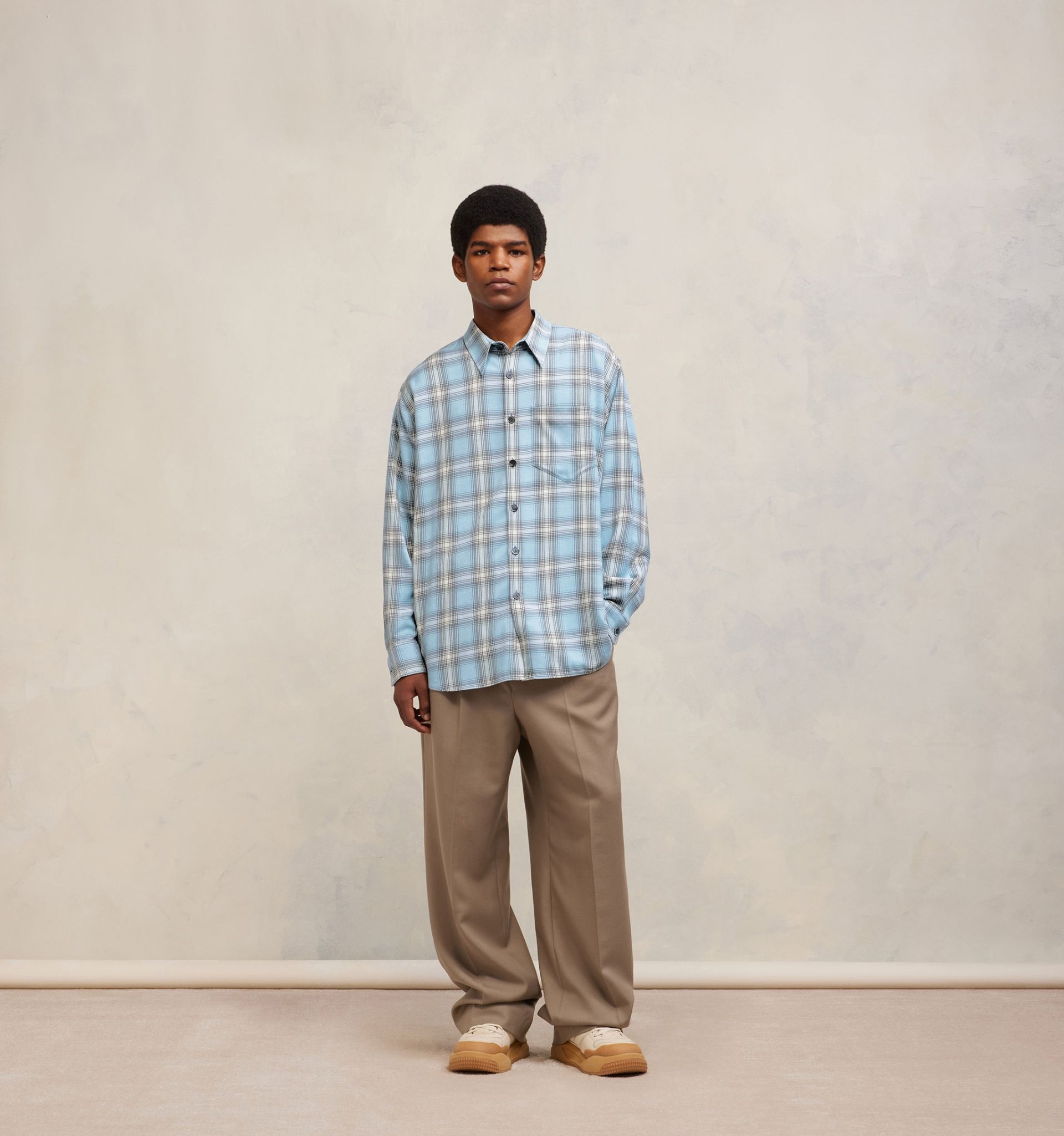 Oversize Overshirt With Patch Pocket - 3