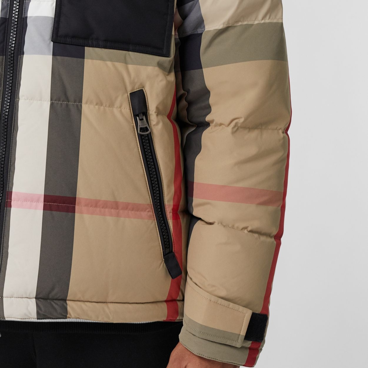 Burberry Reversible Check Nylon Puffer Jacket | REVERSIBLE