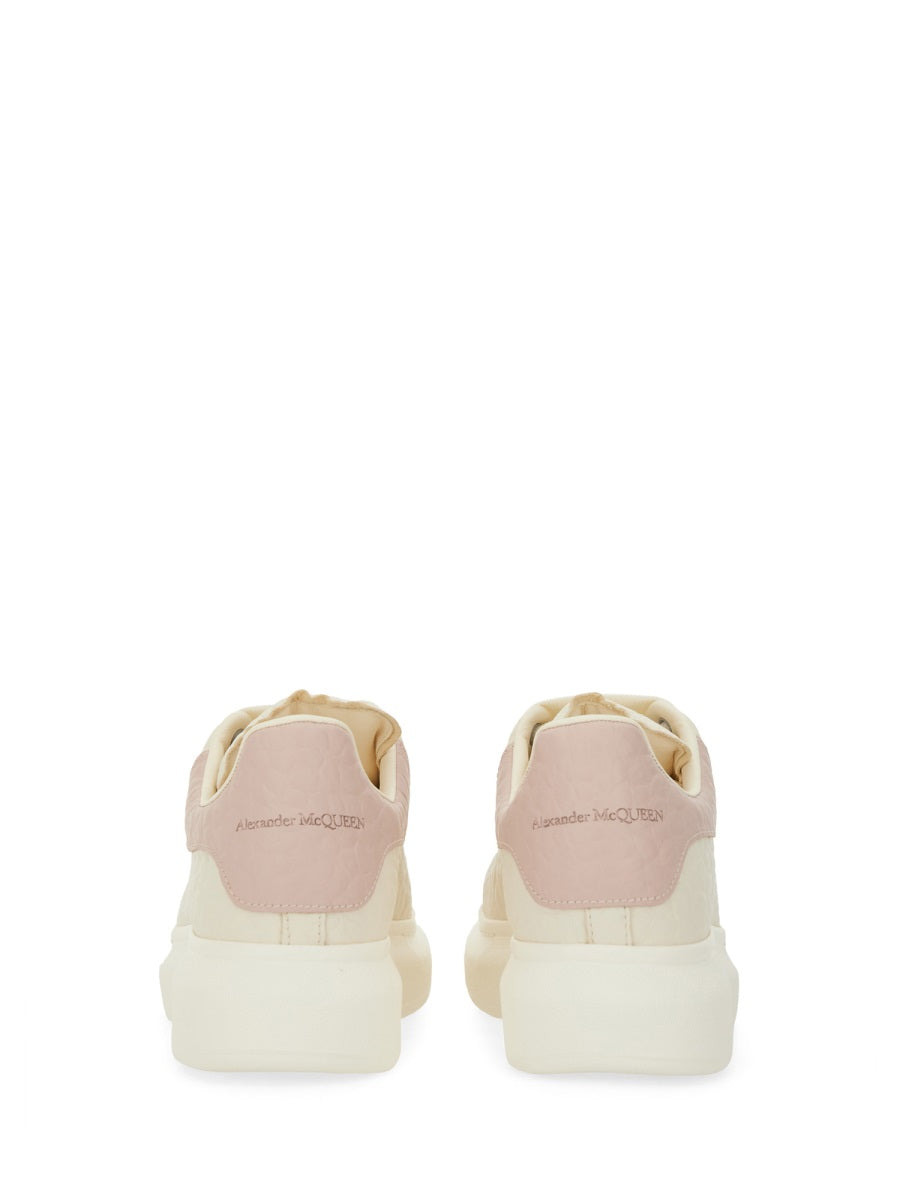 Oversized Sneaker - 3
