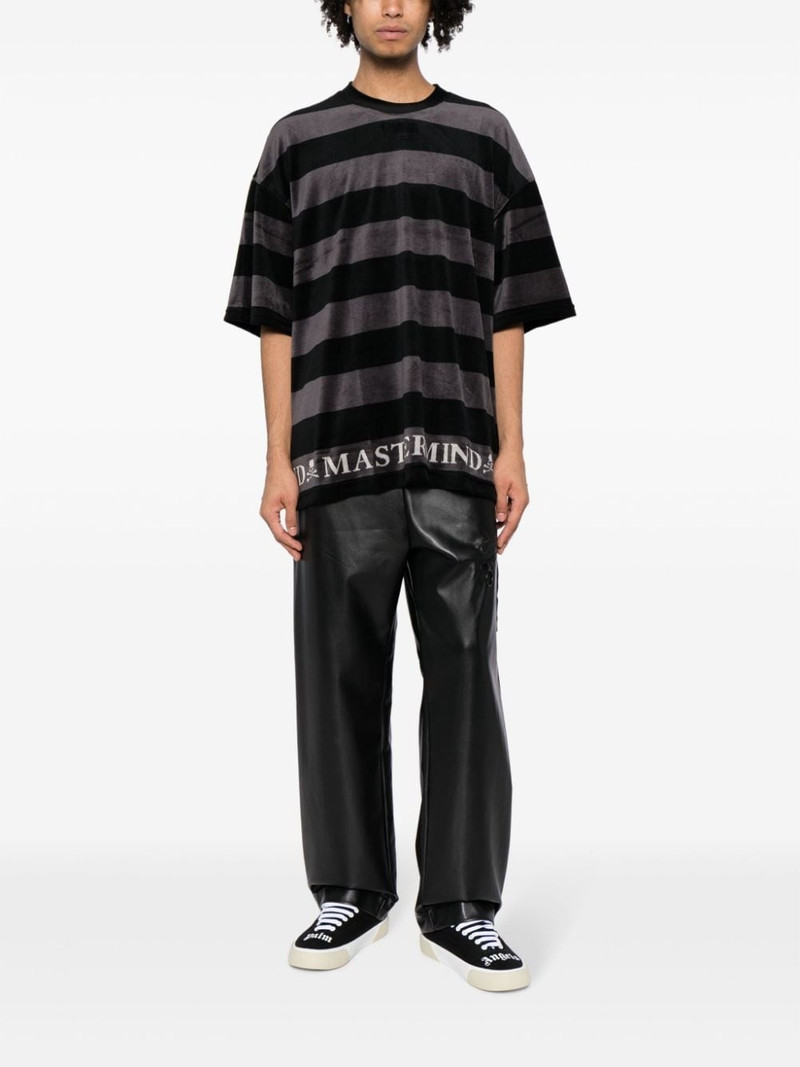 MASTERMIND WORLD logo-print towelling-finish T-shirt outlook