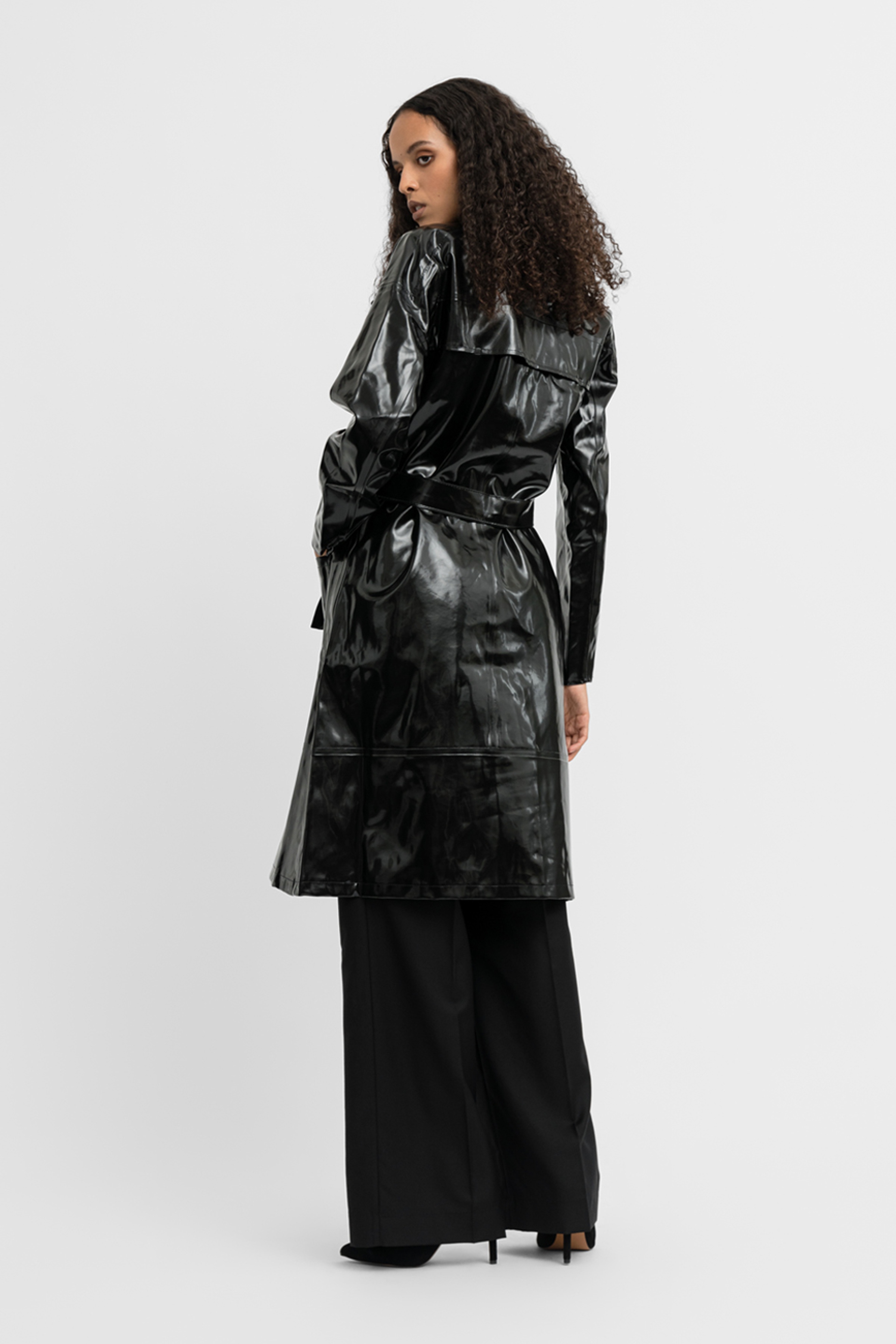 Lund Opal Trench Coat Black - 3
