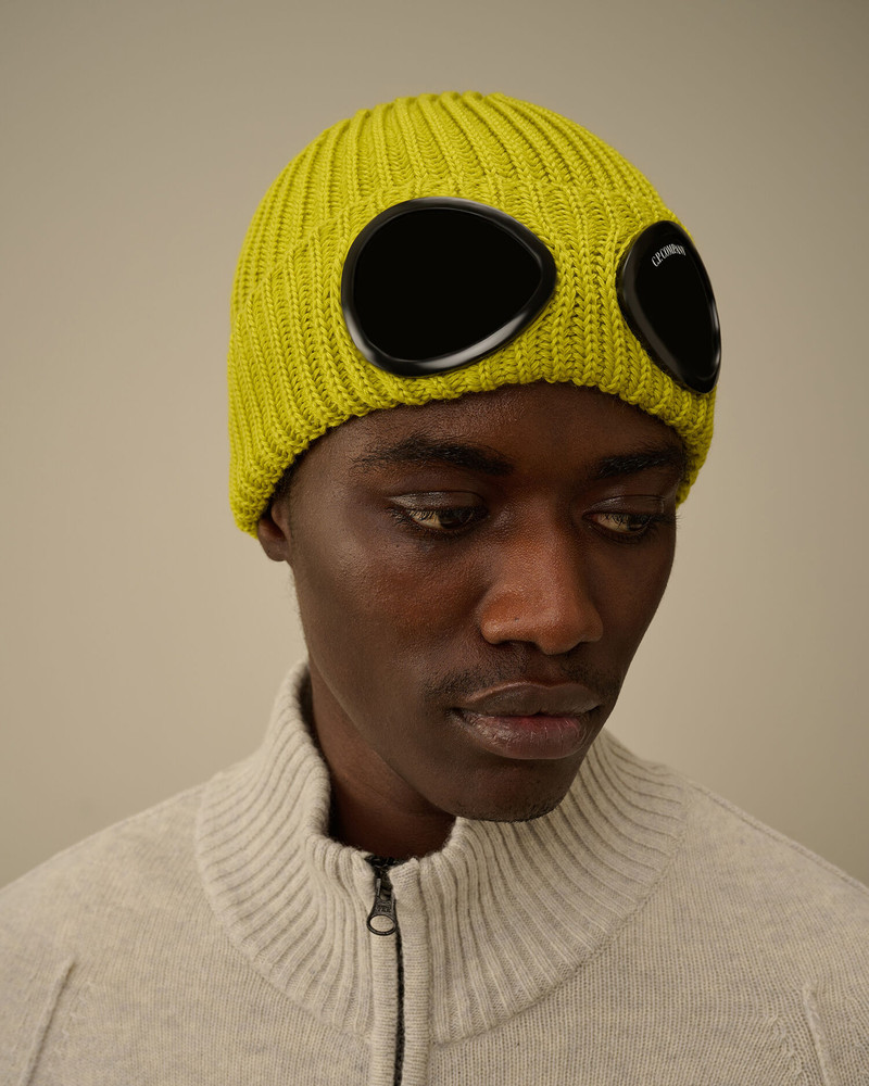 C.P. Company Extrafine Merino Wool Goggle Beanie outlook