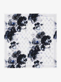 Alexander McQueen Women's Chiaroscuro Biker Foulard in Ivory