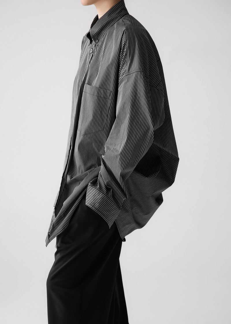 Lioris Oversized Shirt - Black/White Stripe 3