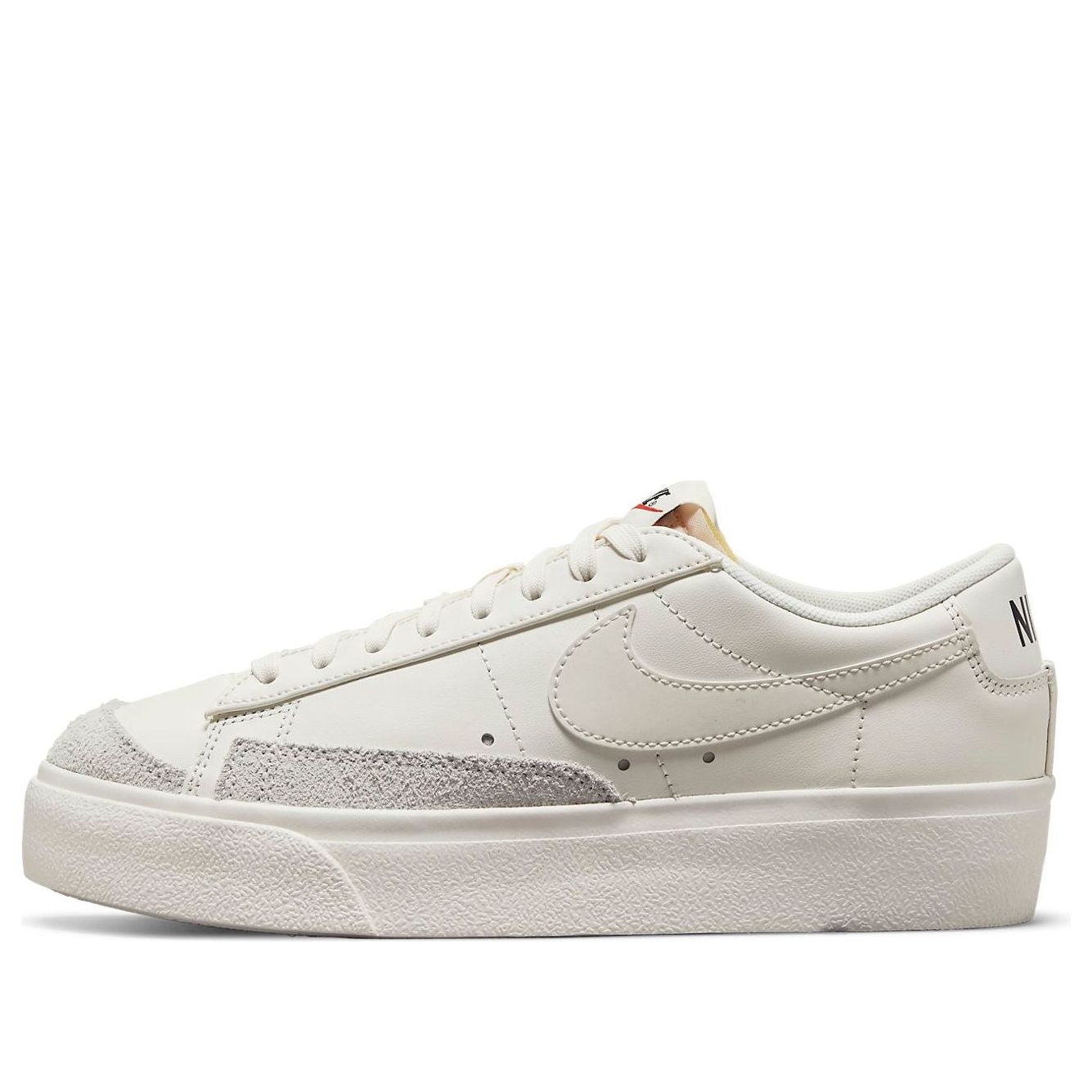 (WMNS) Nike Blazer Low Platform Low-Top Sneakers White DJ0292-105 - 1