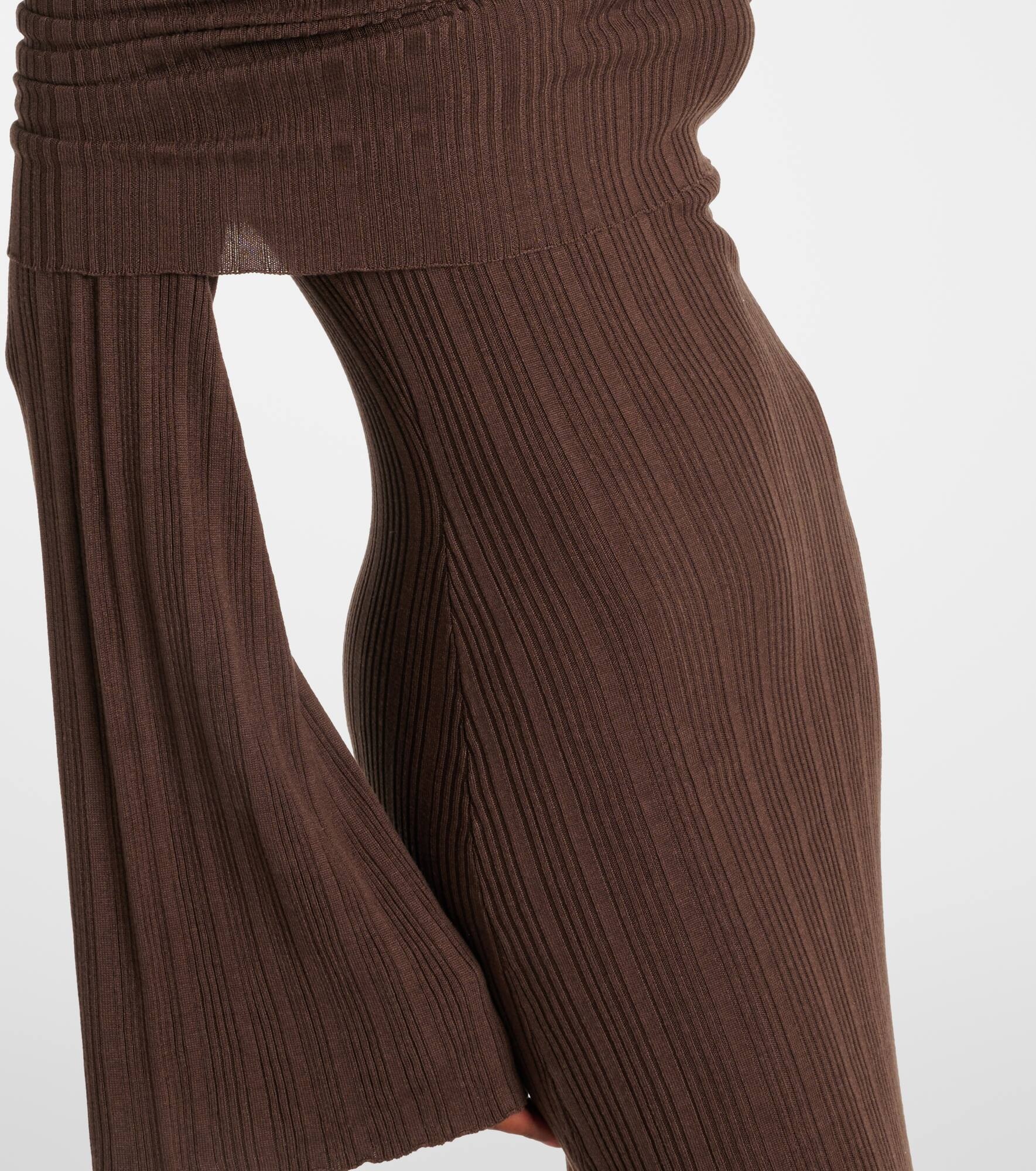 Off-shoulder silk-blend jersey maxi dress - 5
