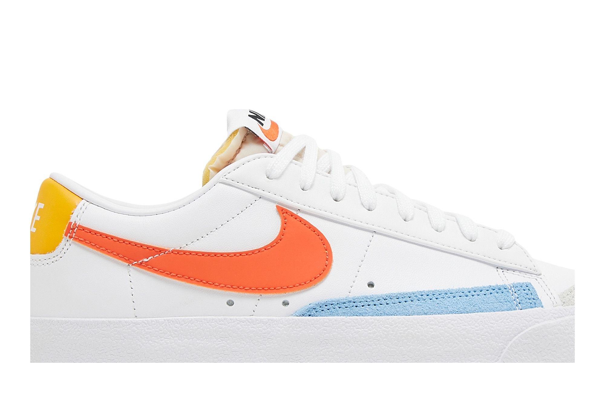 Wmns Blazer Low '77 'White Orange' - 2