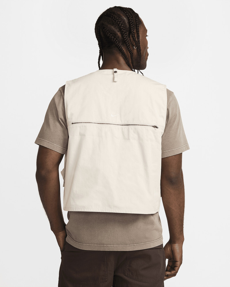 Nike Nike Life Men's Utility Vest outlook