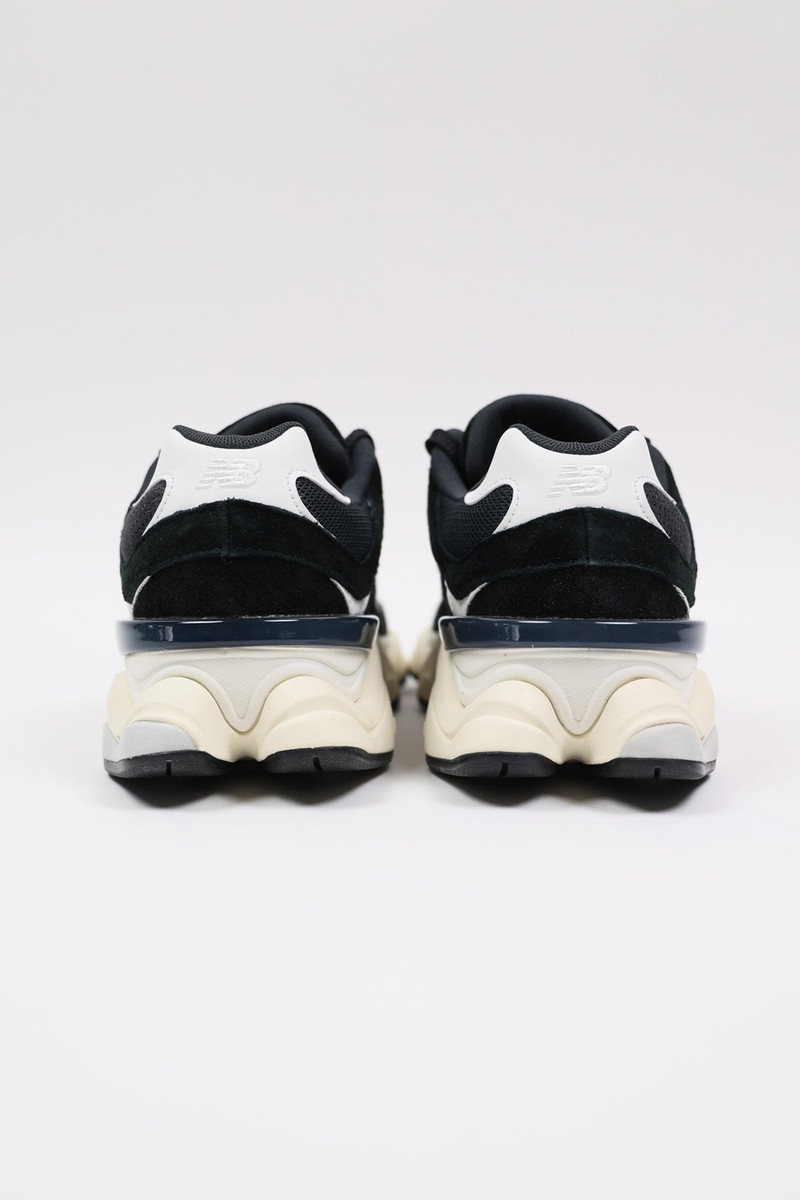 New Balance 9060 - BLACK/BLACKTOP/WHITE outlook